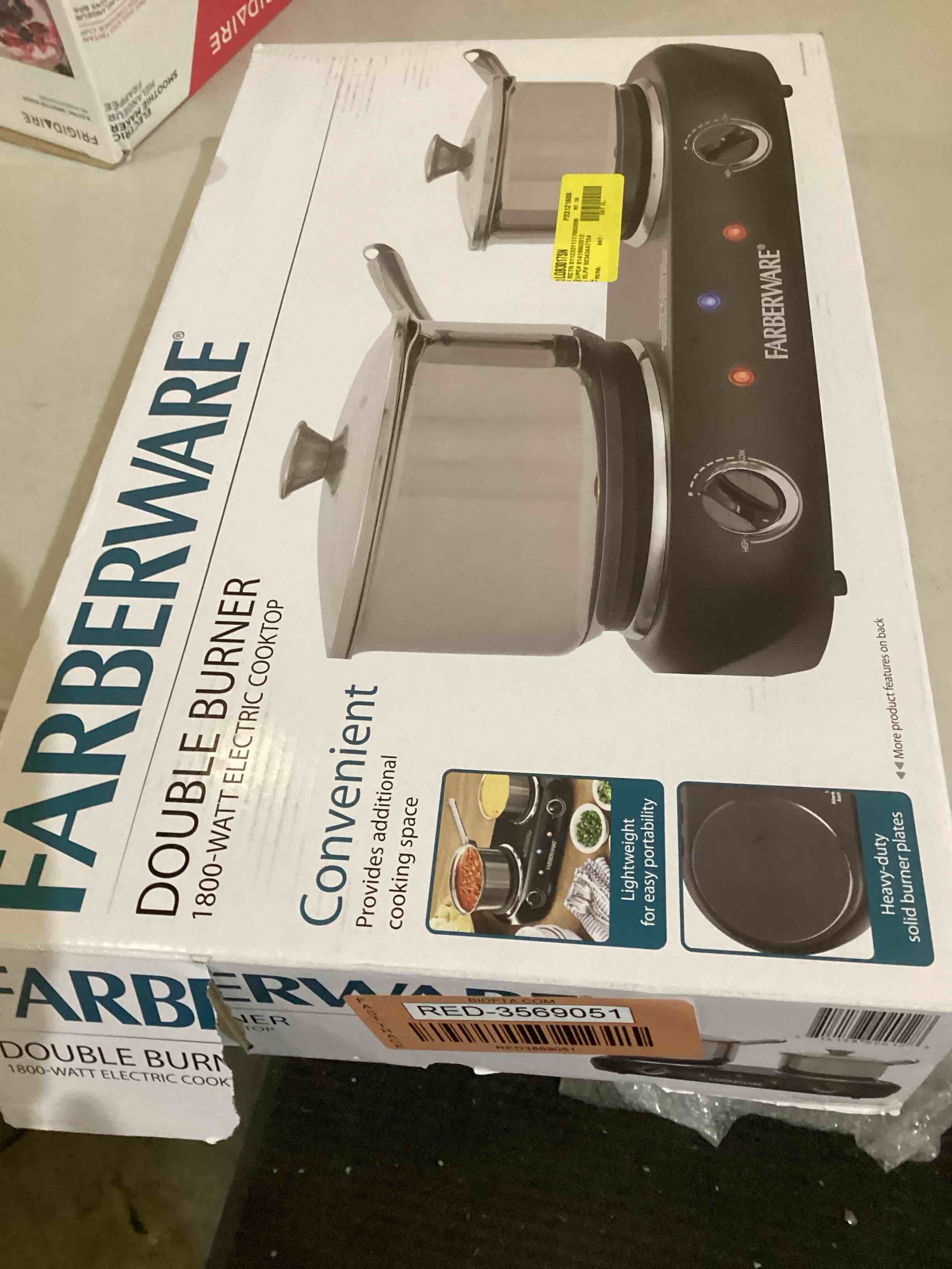 https://s3.amazonaws.com/lotting-images-prod/bidfta/RED3569051_1707752743489.jpeg