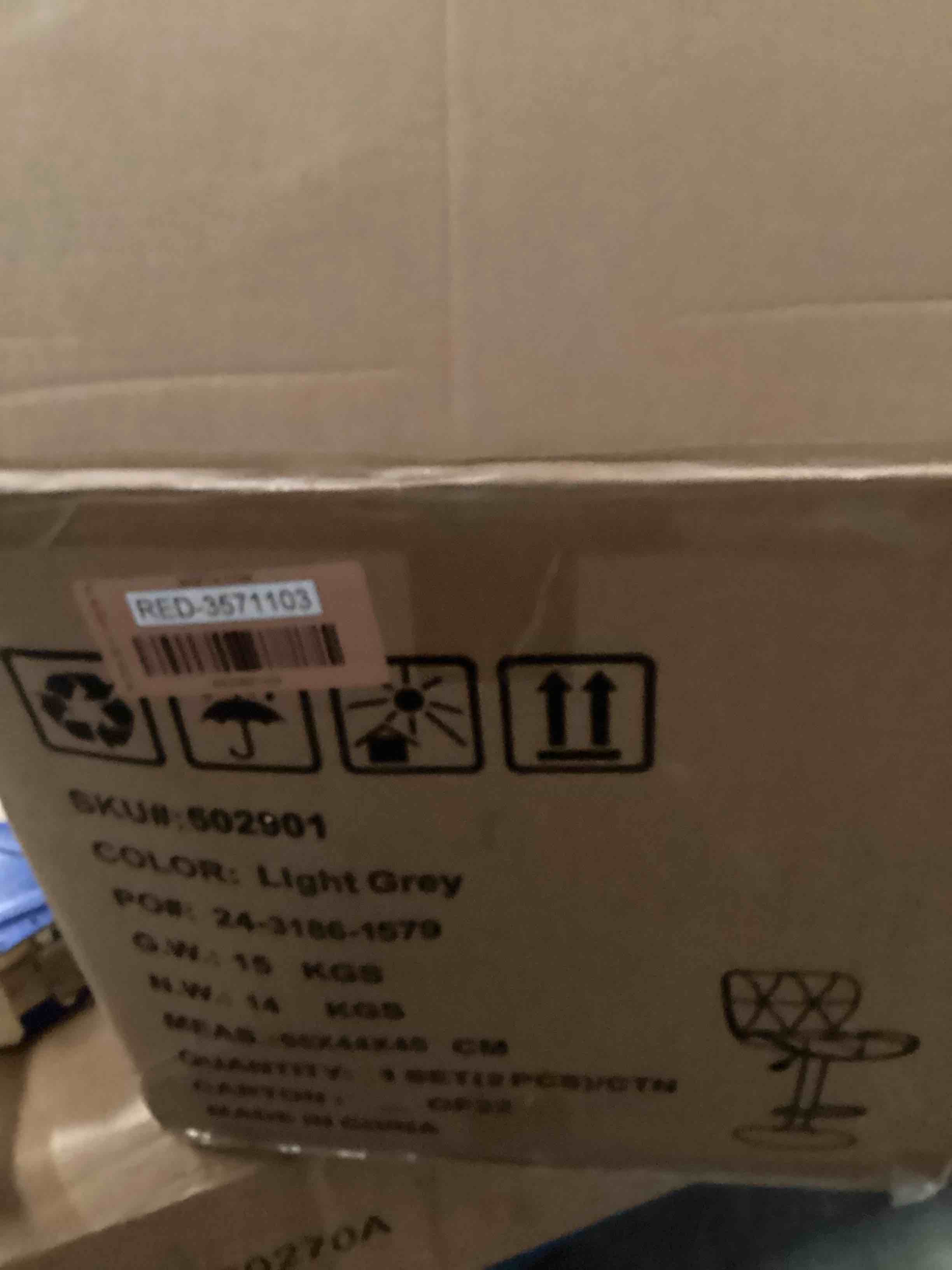 https://s3.amazonaws.com/lotting-images-prod/bidfta/RED3571103_1731081859652.jpeg