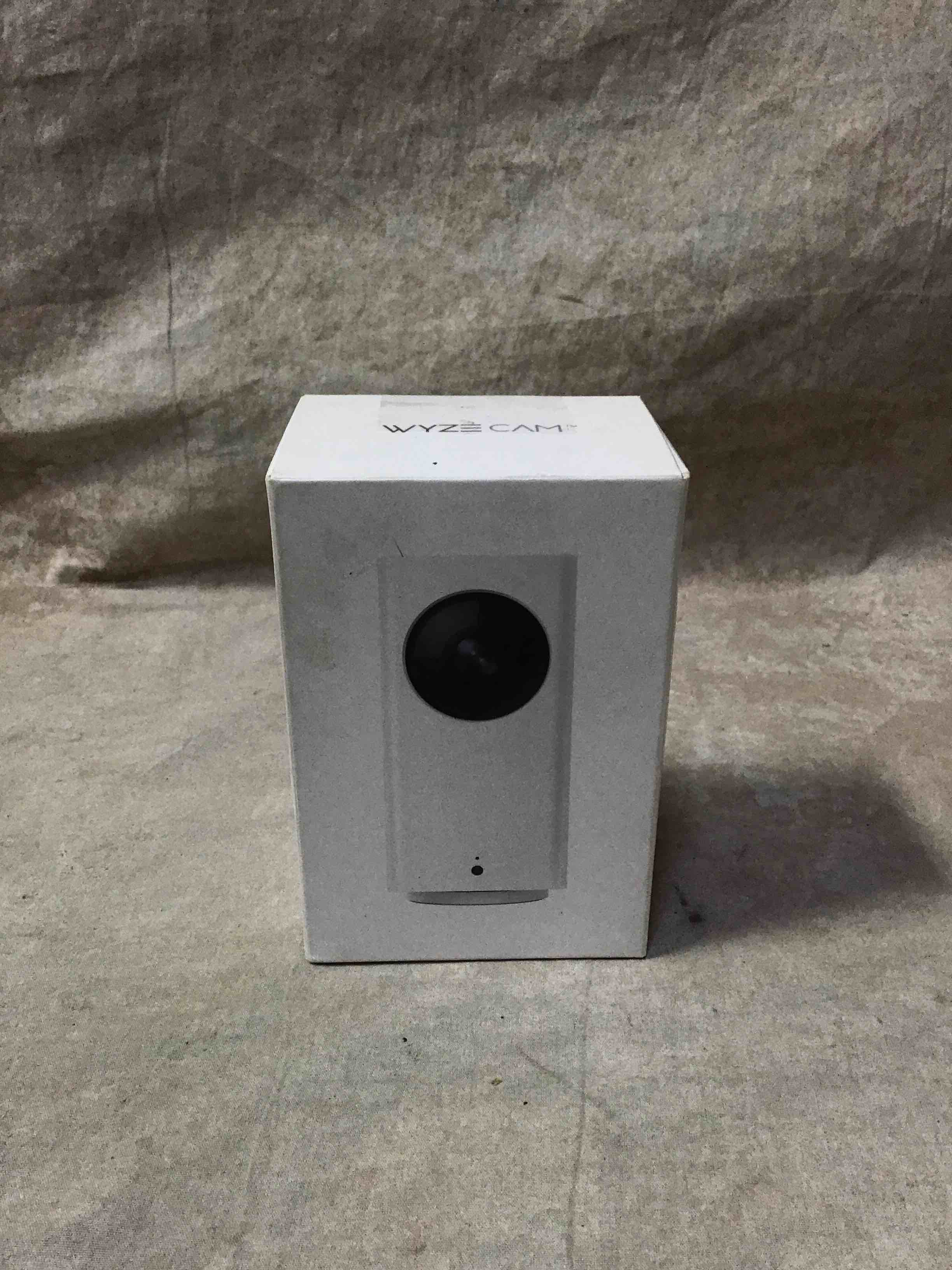 https://s3.amazonaws.com/lotting-images-prod/bidfta/RED3584059_1742843825153.jpeg