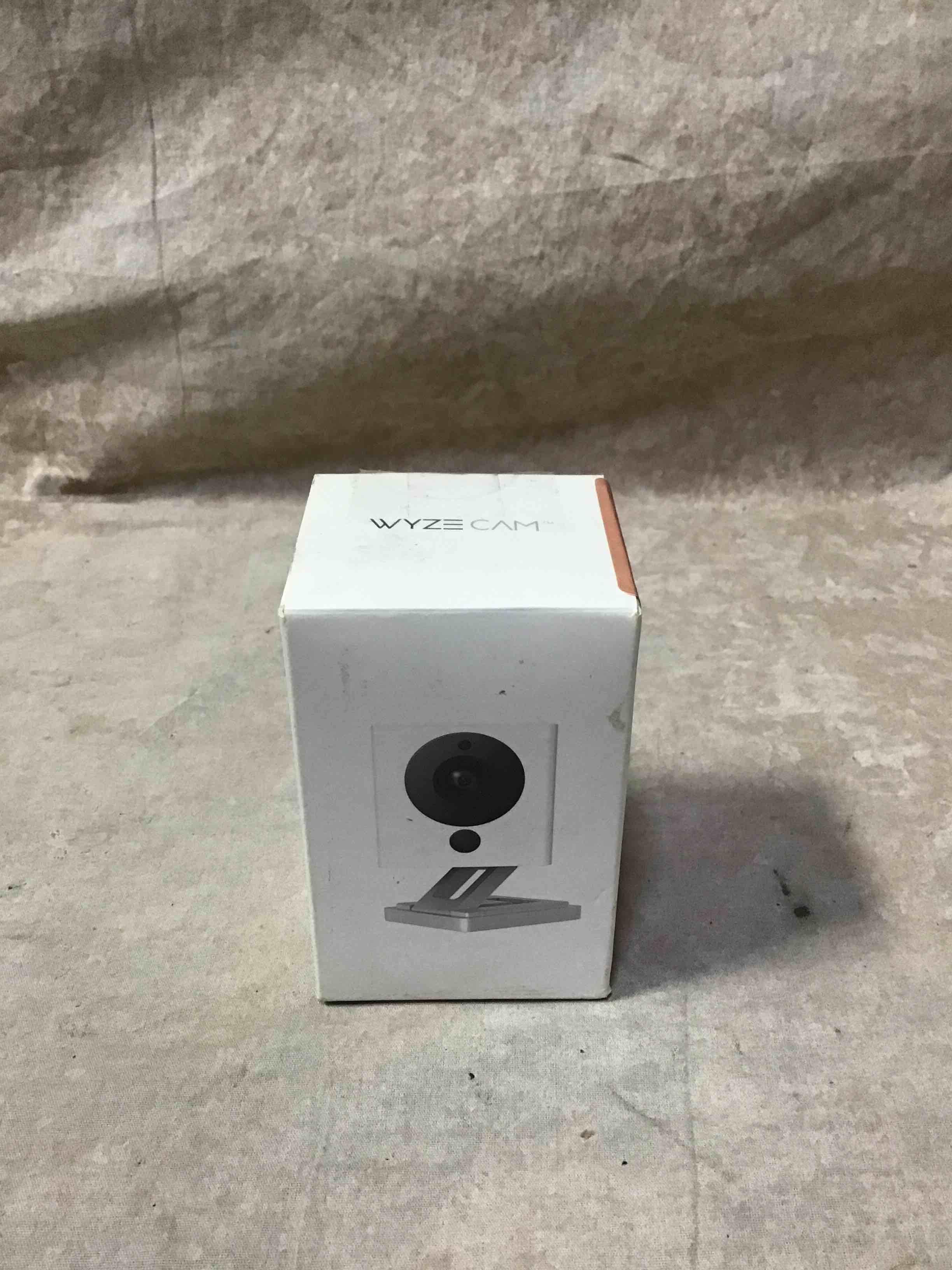 https://s3.amazonaws.com/lotting-images-prod/bidfta/RED3584060_1742843920061.jpeg