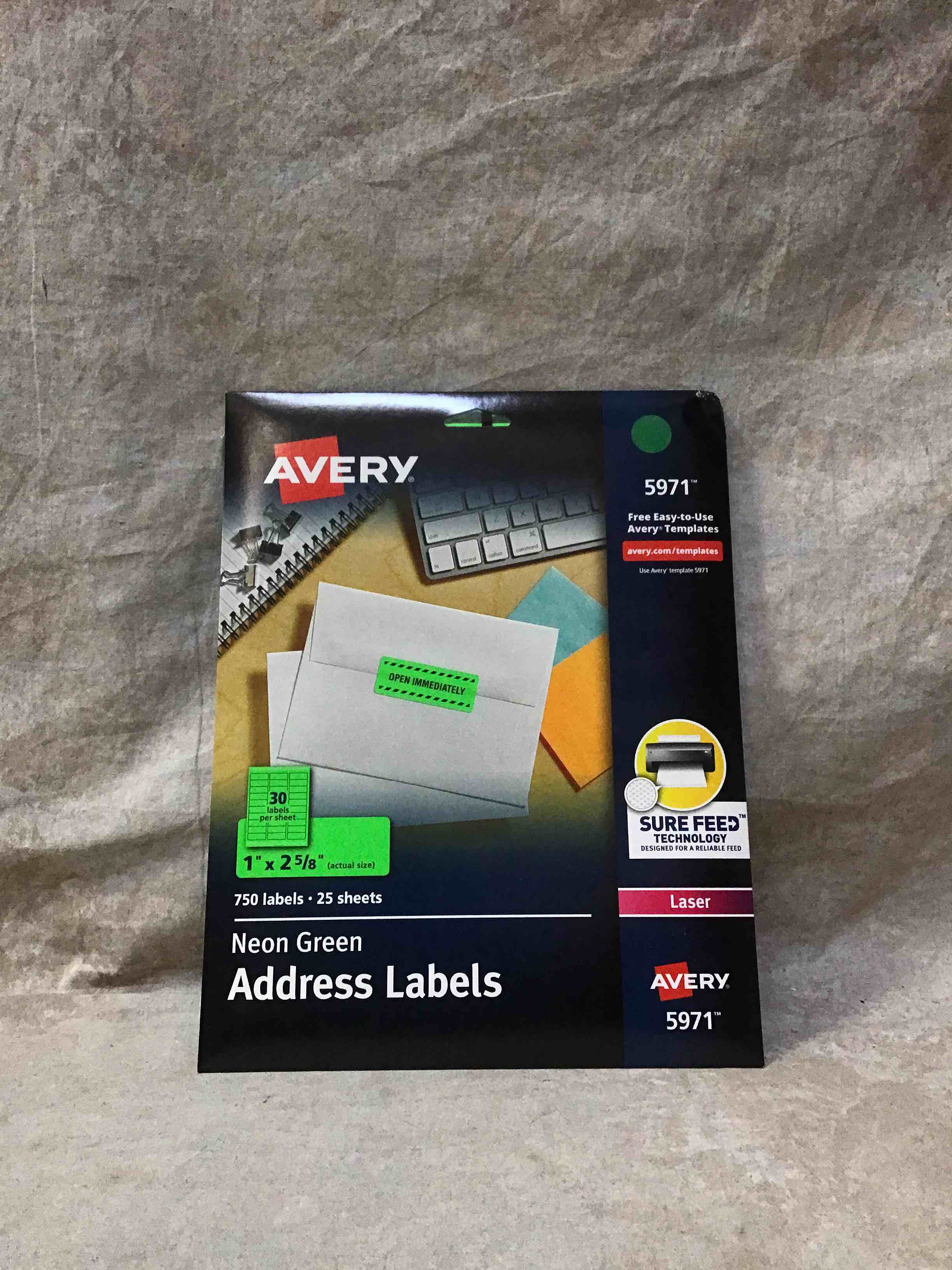 https://s3.amazonaws.com/lotting-images-prod/bidfta/RED3584070_1742844680610.jpeg