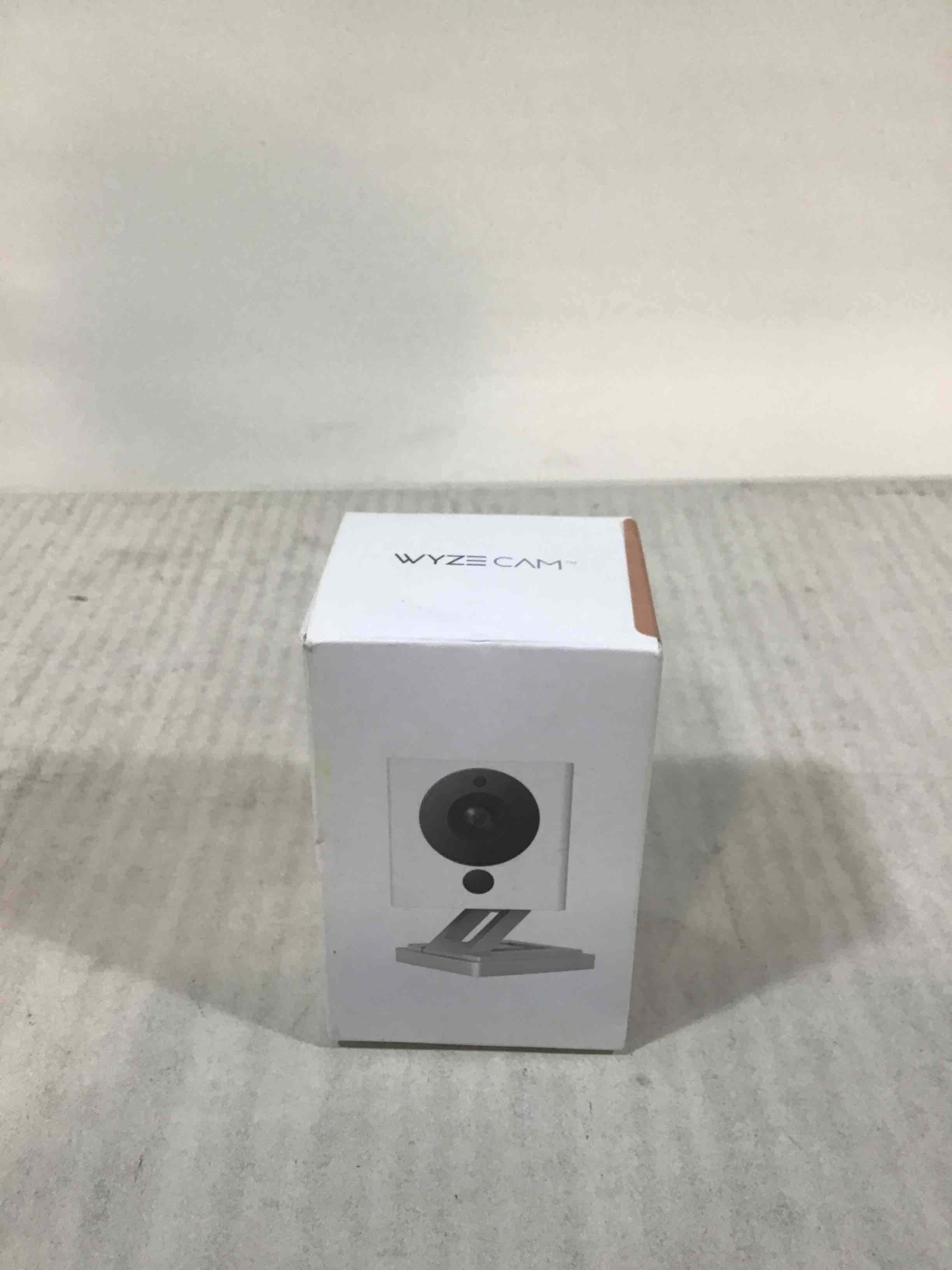 https://s3.amazonaws.com/lotting-images-prod/bidfta/RED3584098_1742831995382.jpeg