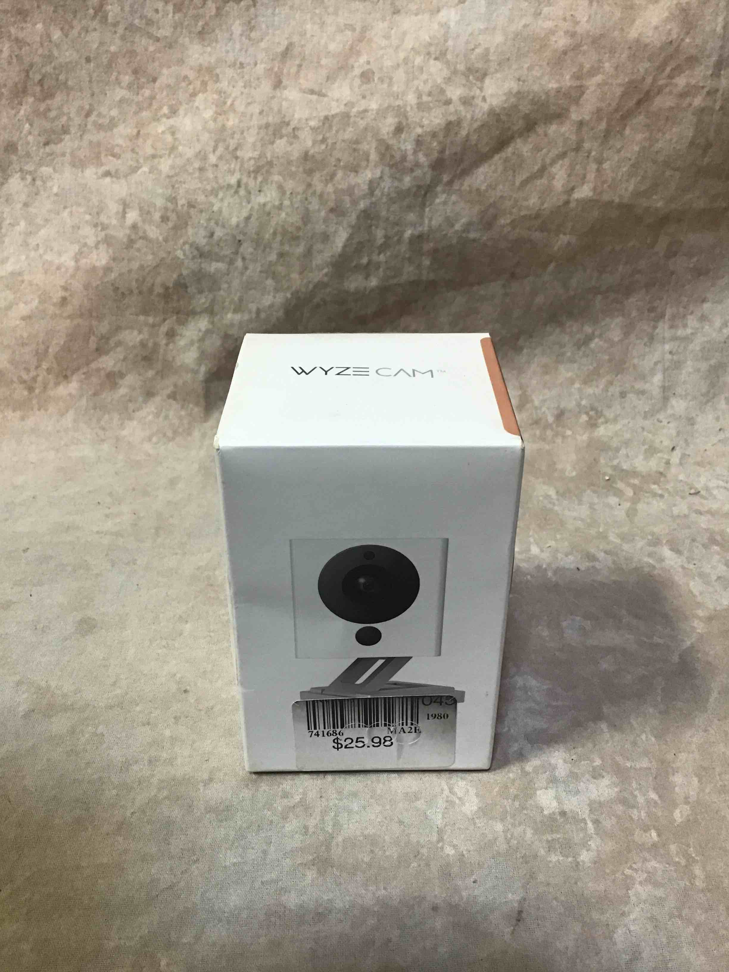https://s3.amazonaws.com/lotting-images-prod/bidfta/RED3584660_1745432971164.jpeg