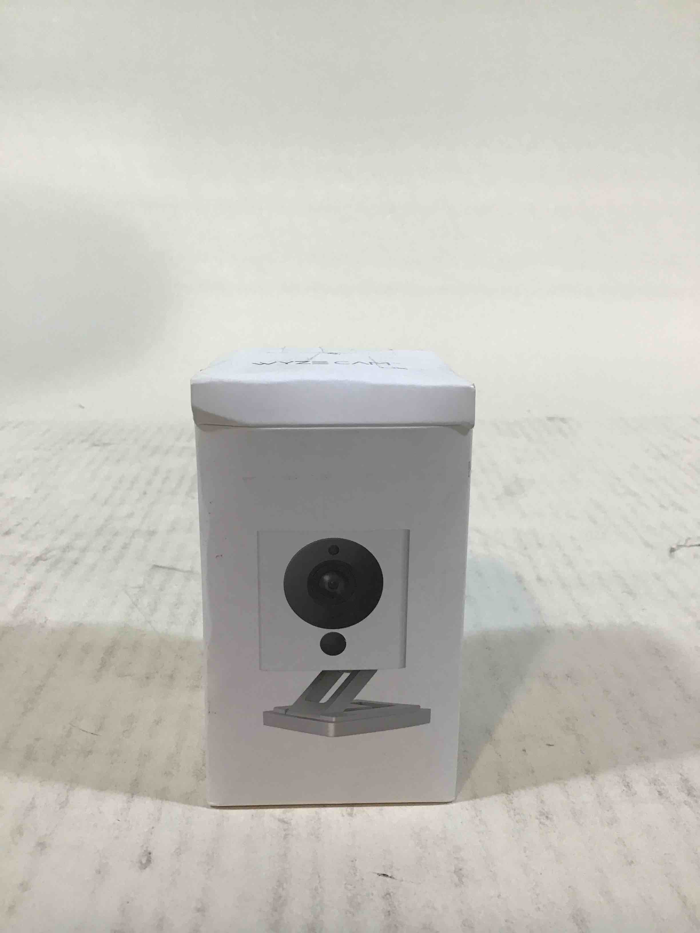 https://s3.amazonaws.com/lotting-images-prod/bidfta/RED3584691_1745611859383.jpeg