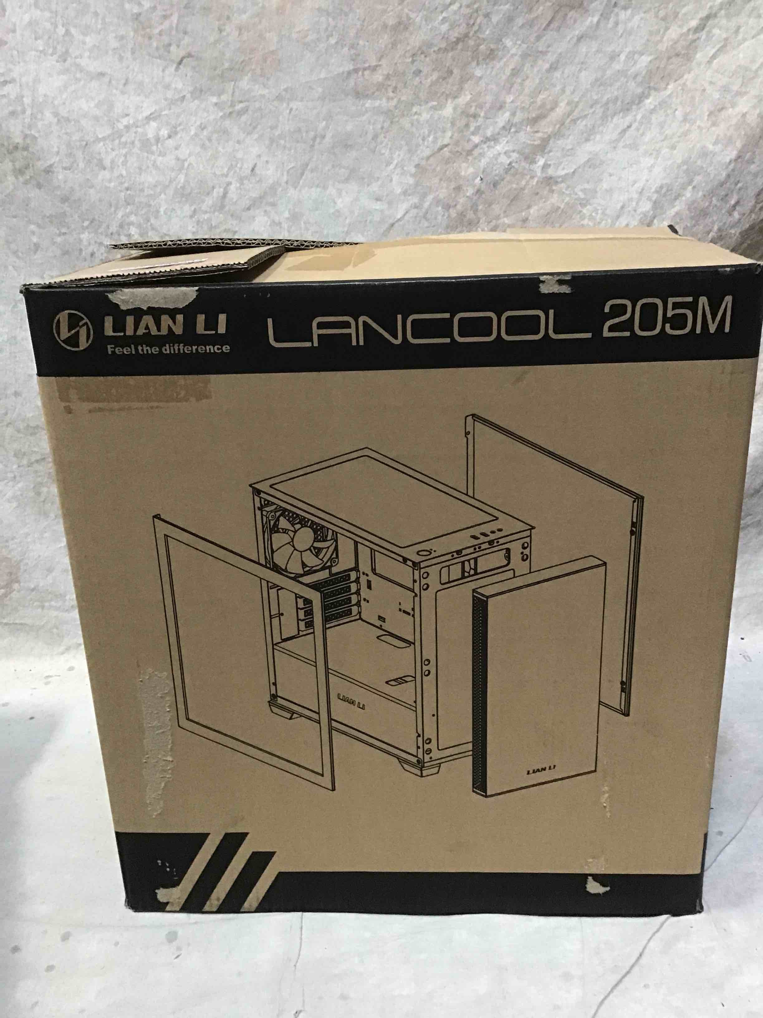 Lian Li Lancool 205M