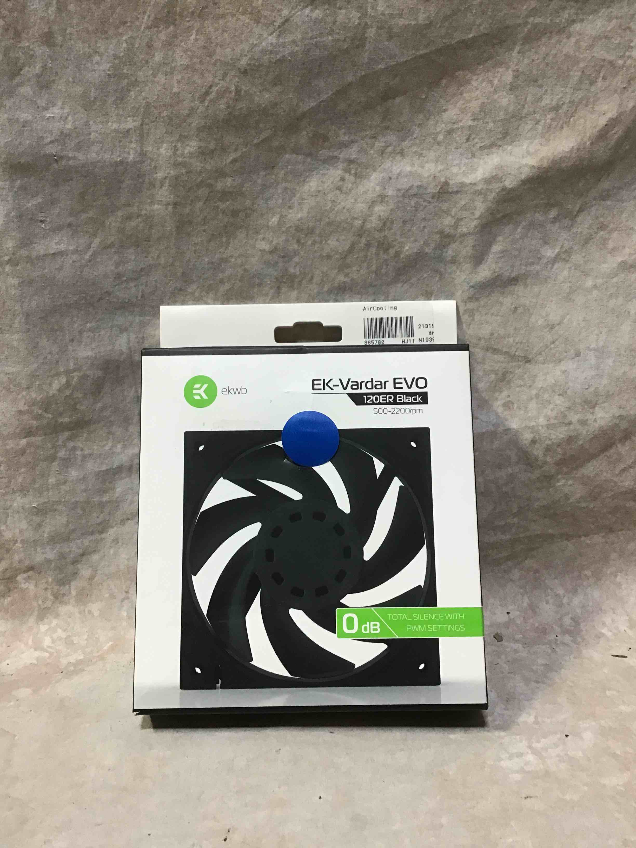 https://s3.amazonaws.com/lotting-images-prod/bidfta/RED3585496_1748630683107.jpeg