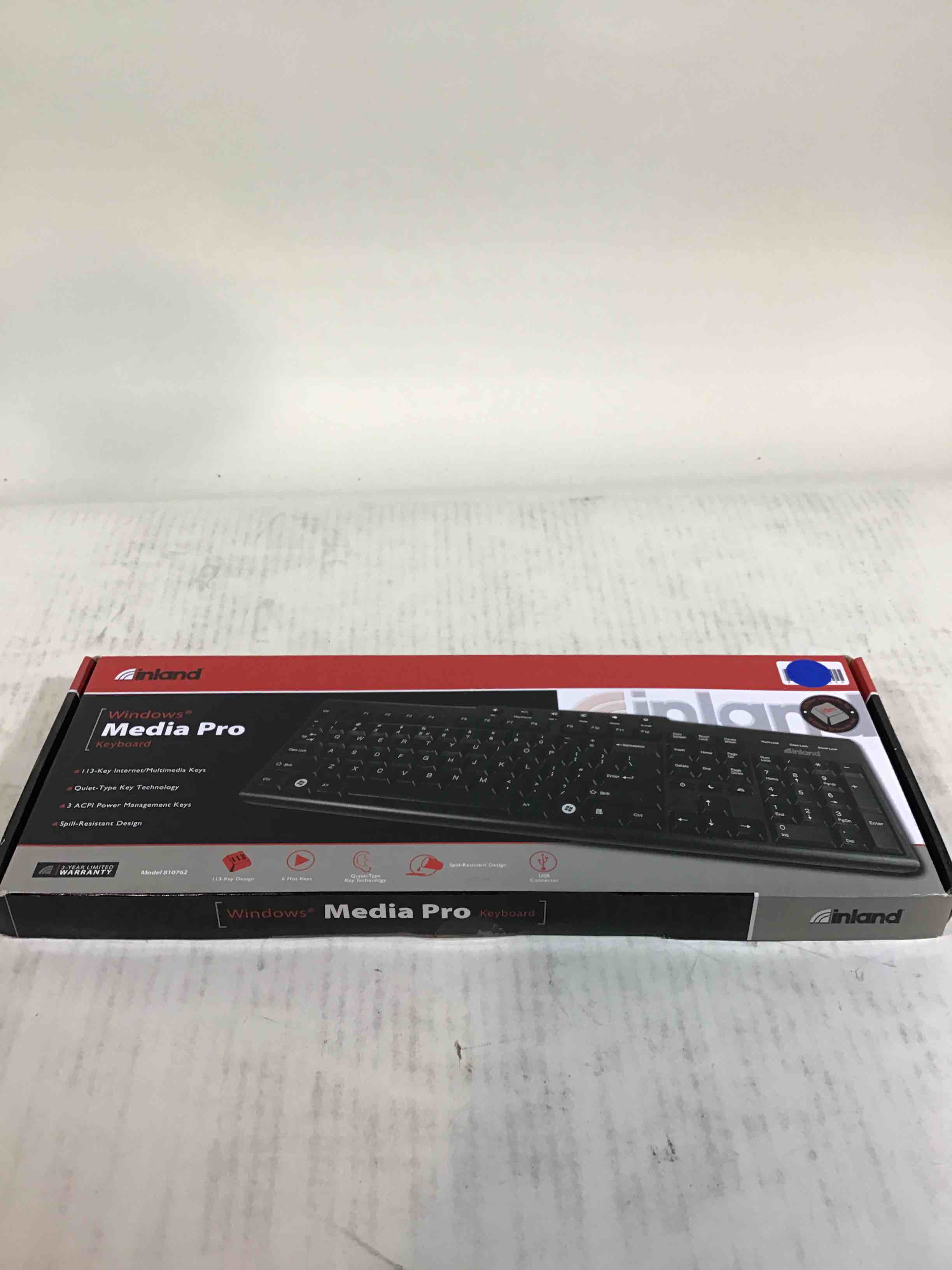 https://s3.amazonaws.com/lotting-images-prod/bidfta/RED3585613_1748891981591.jpeg