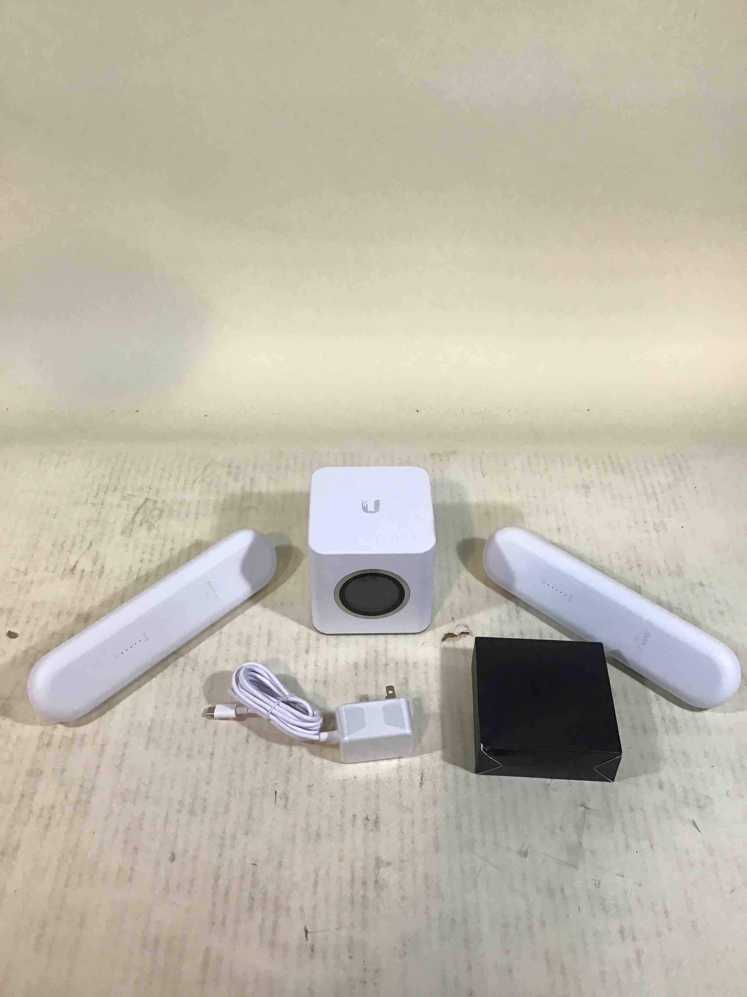 https://s3.amazonaws.com/lotting-images-prod/bidfta/RED3585760_1748983066227.jpeg