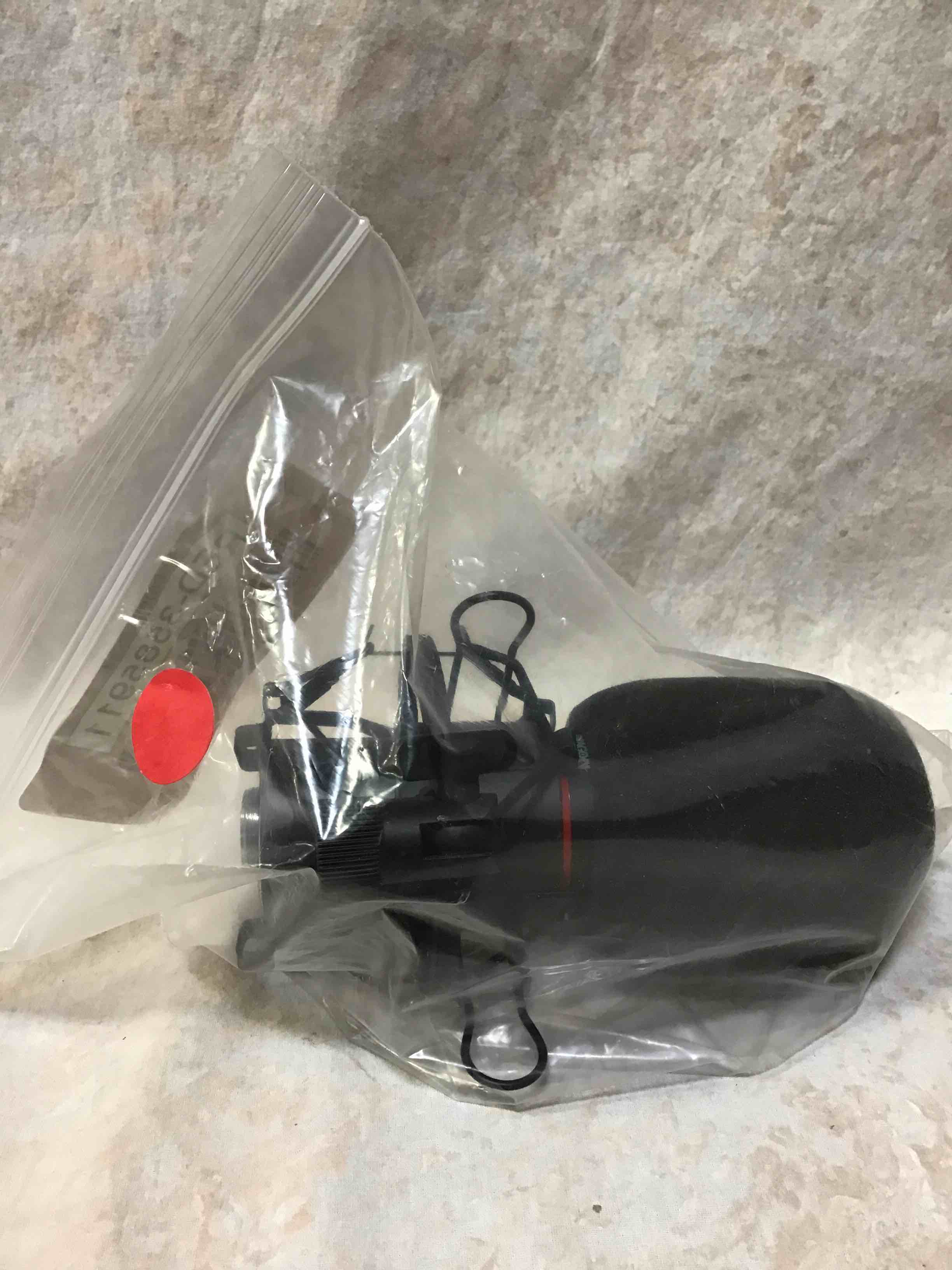 https://s3.amazonaws.com/lotting-images-prod/bidfta/RED3585911_1754425173137.jpeg