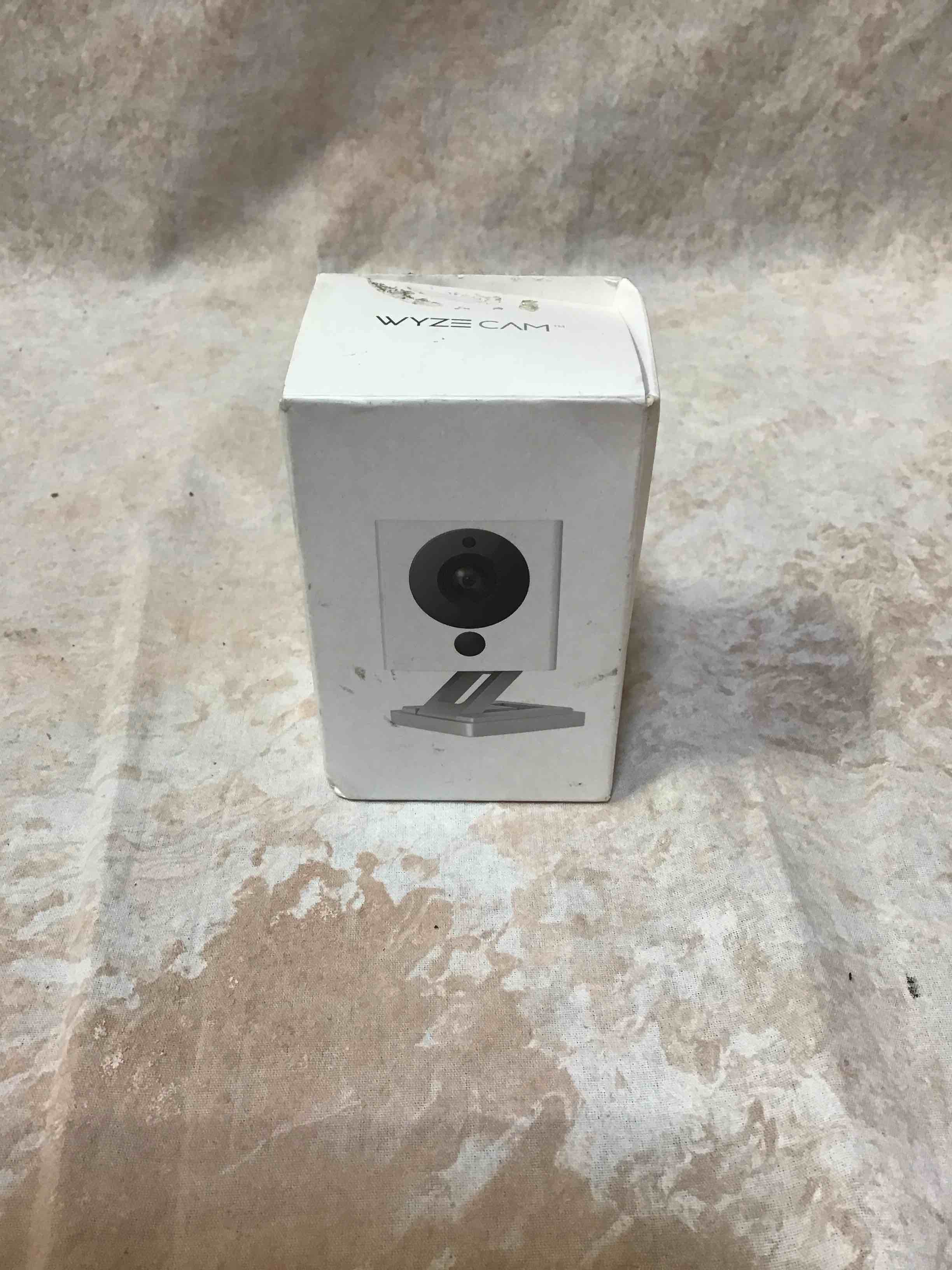 https://s3.amazonaws.com/lotting-images-prod/bidfta/RED3586003_1754065335777.jpeg