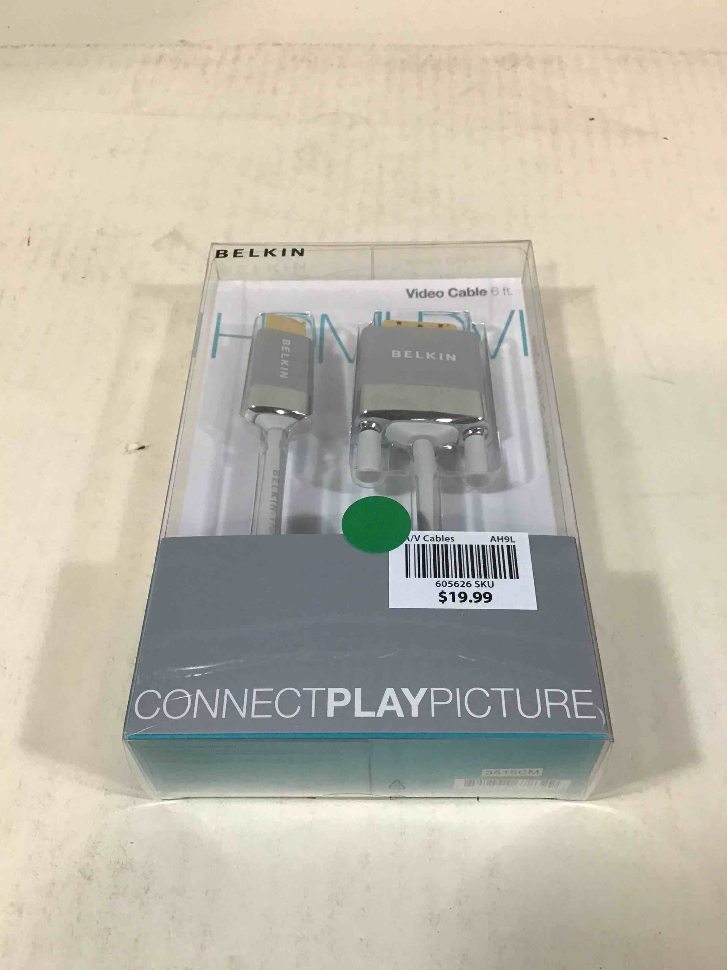https://s3.amazonaws.com/lotting-images-prod/bidfta/RED3586048_1753906813339.jpeg
