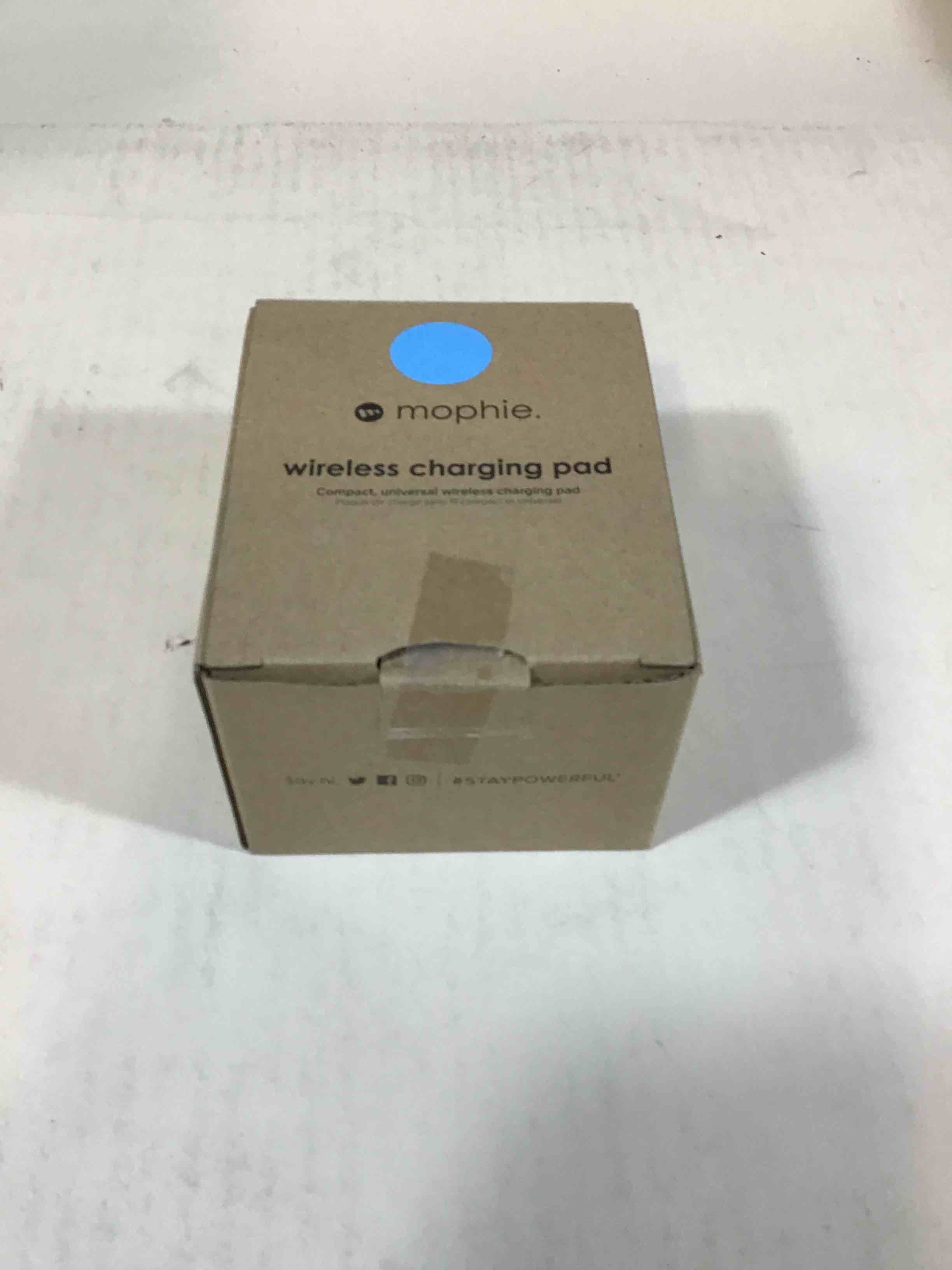 https://s3.amazonaws.com/lotting-images-prod/bidfta/RED3586053_1753907137240.jpeg