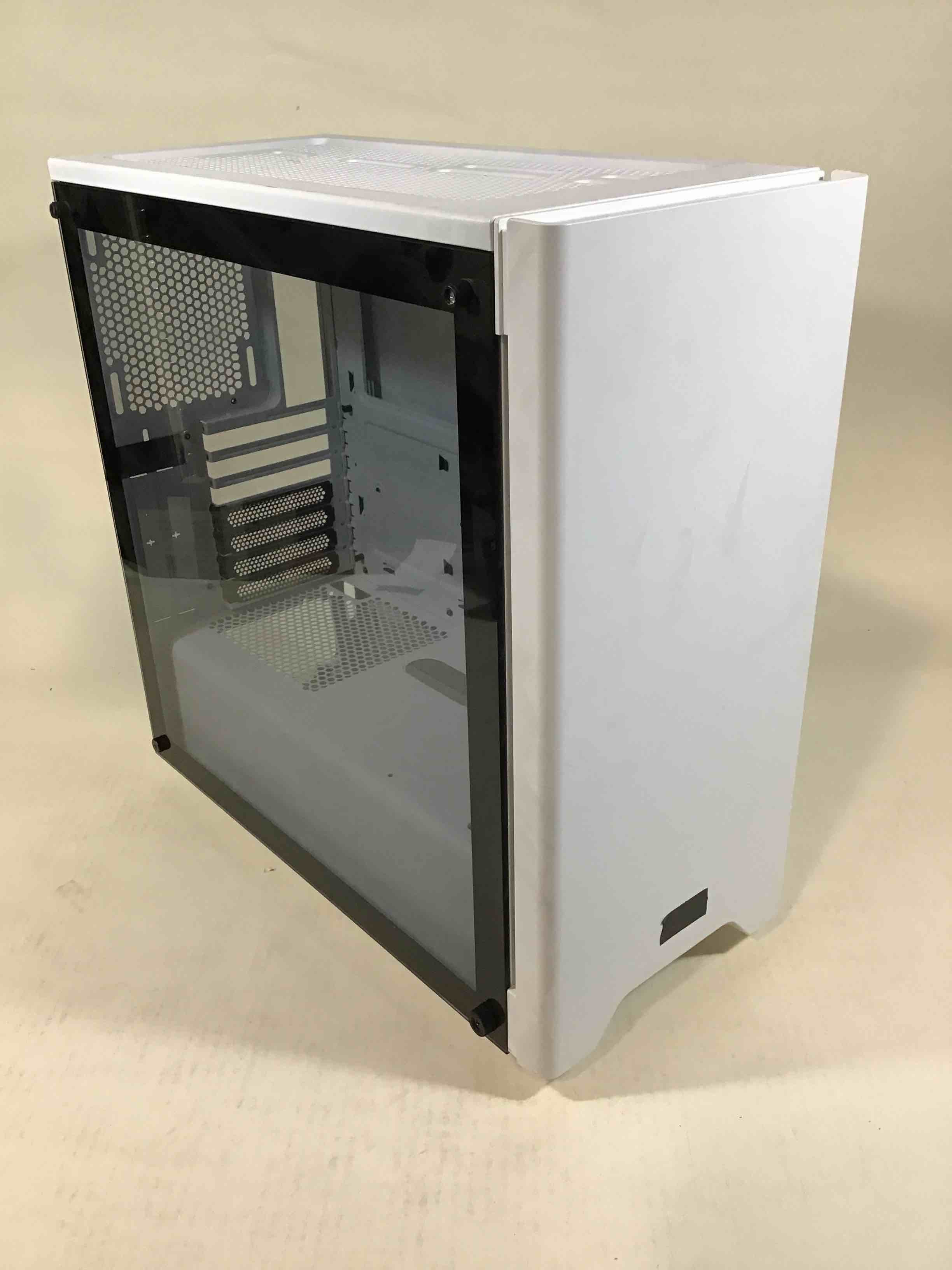 Gaming Computer Case - White