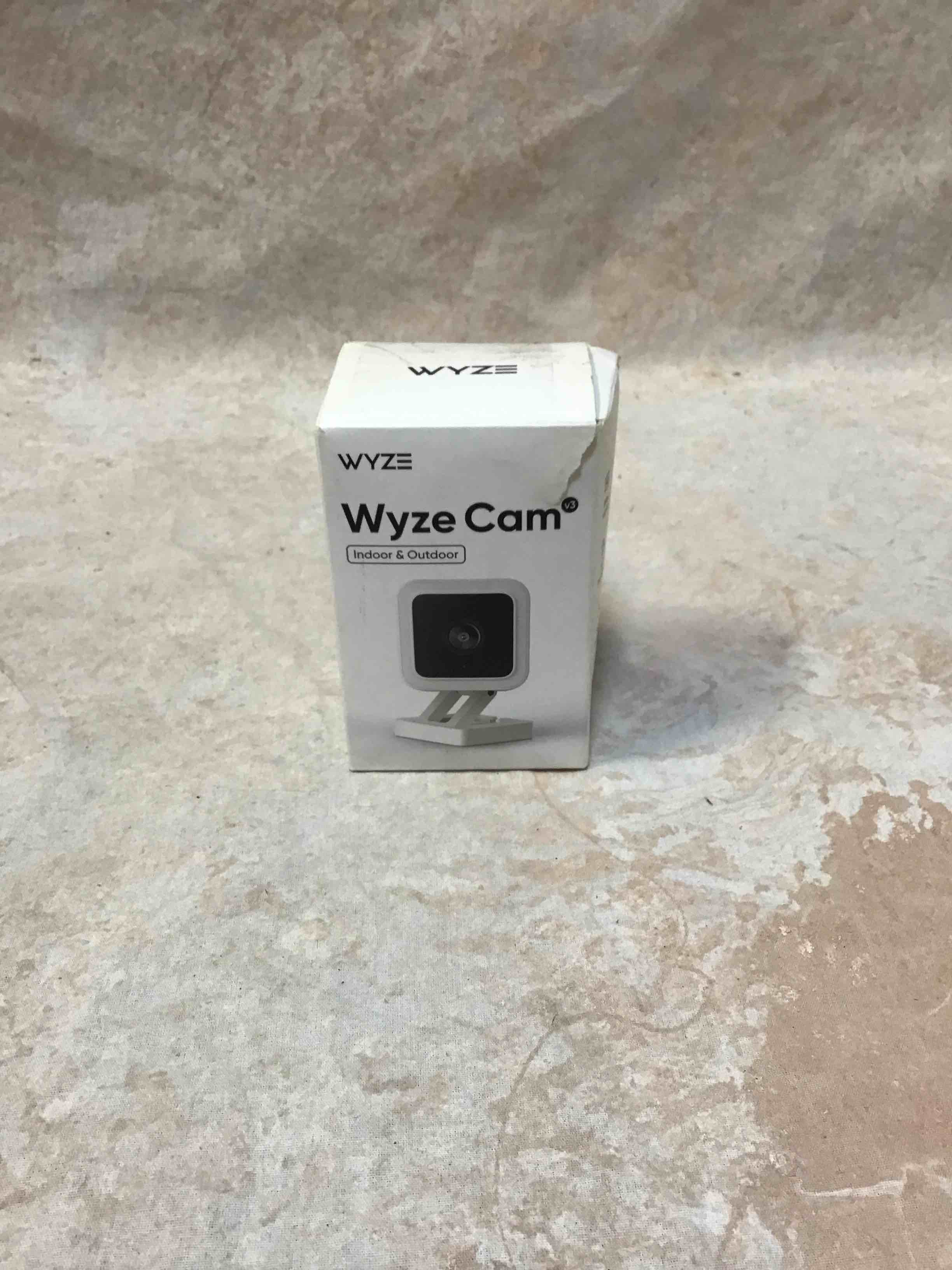 https://s3.amazonaws.com/lotting-images-prod/bidfta/RED3586085_1753901902879.jpeg