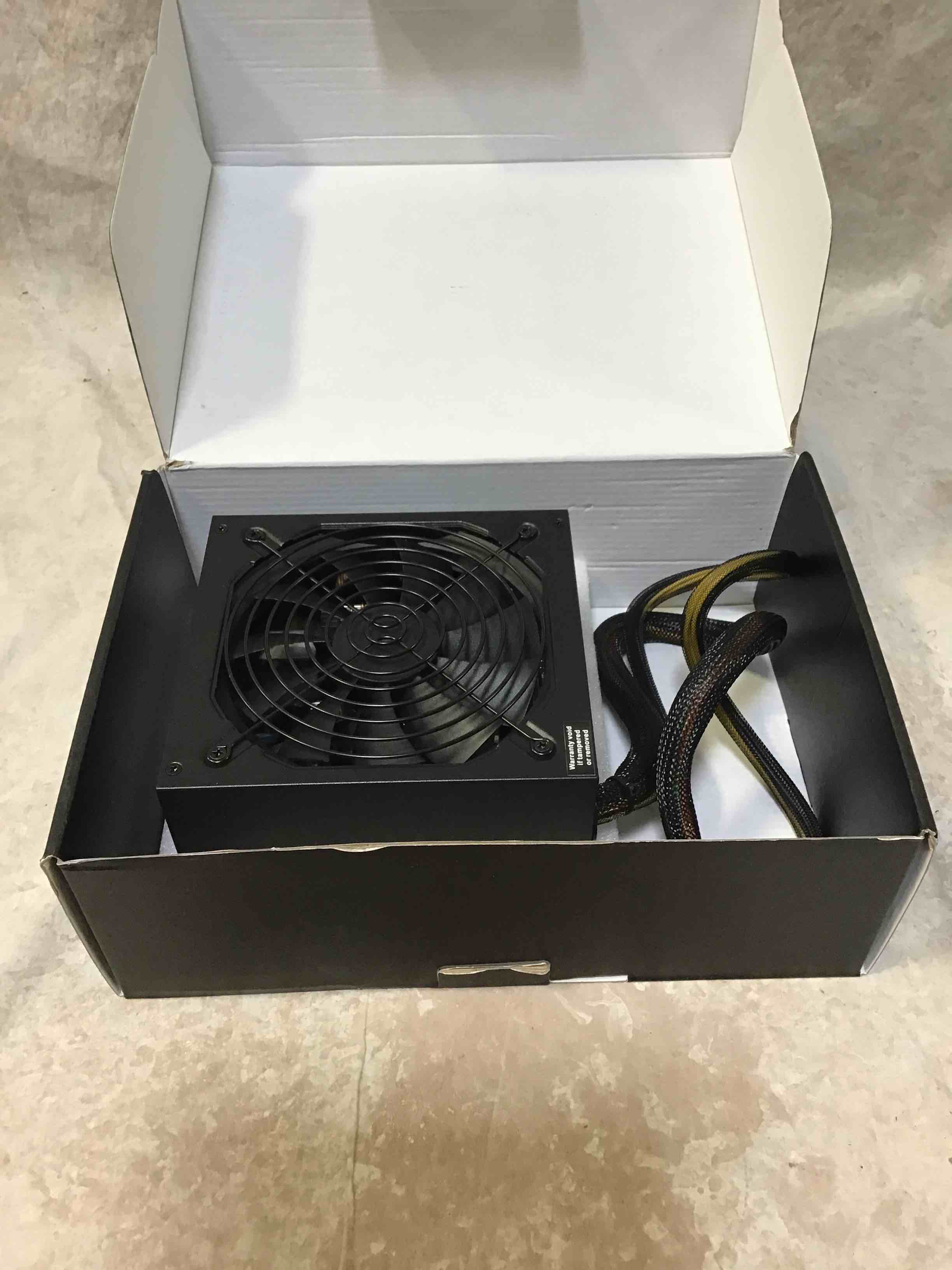 https://s3.amazonaws.com/lotting-images-prod/bidfta/RED3586213_1753386193407.jpeg
