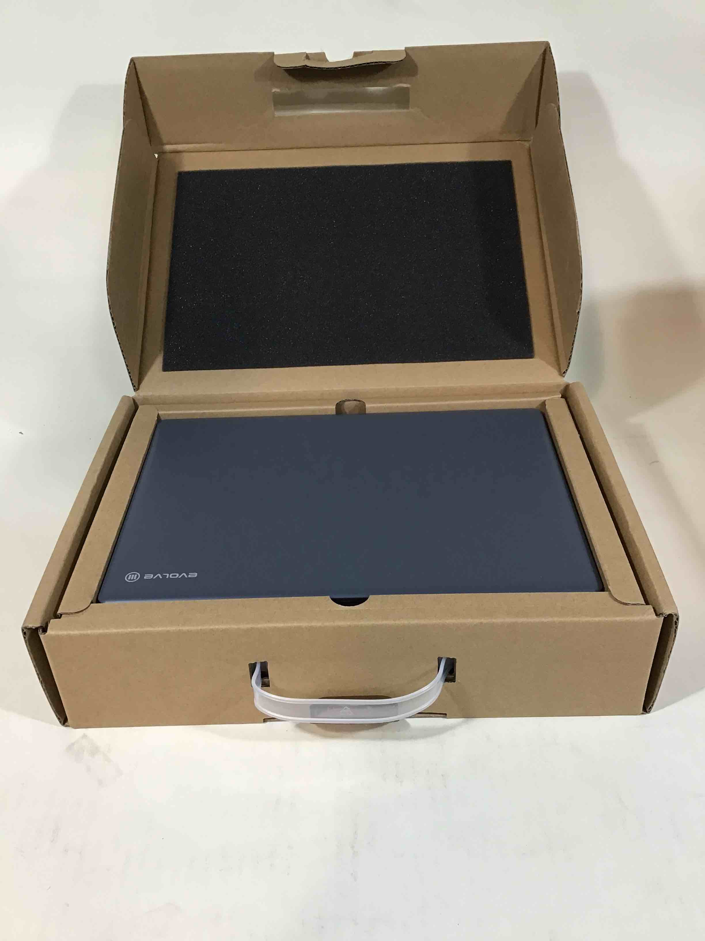 https://s3.amazonaws.com/lotting-images-prod/bidfta/RED3586242_1753450233638.jpeg