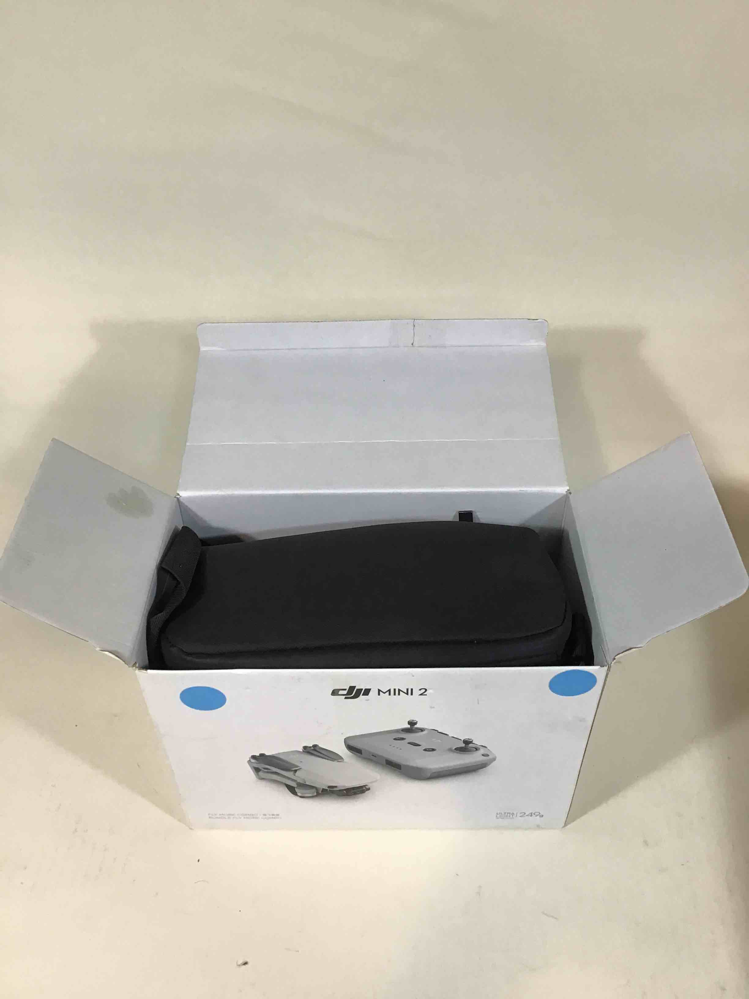 https://s3.amazonaws.com/lotting-images-prod/bidfta/RED3586243_1753362965449.jpeg