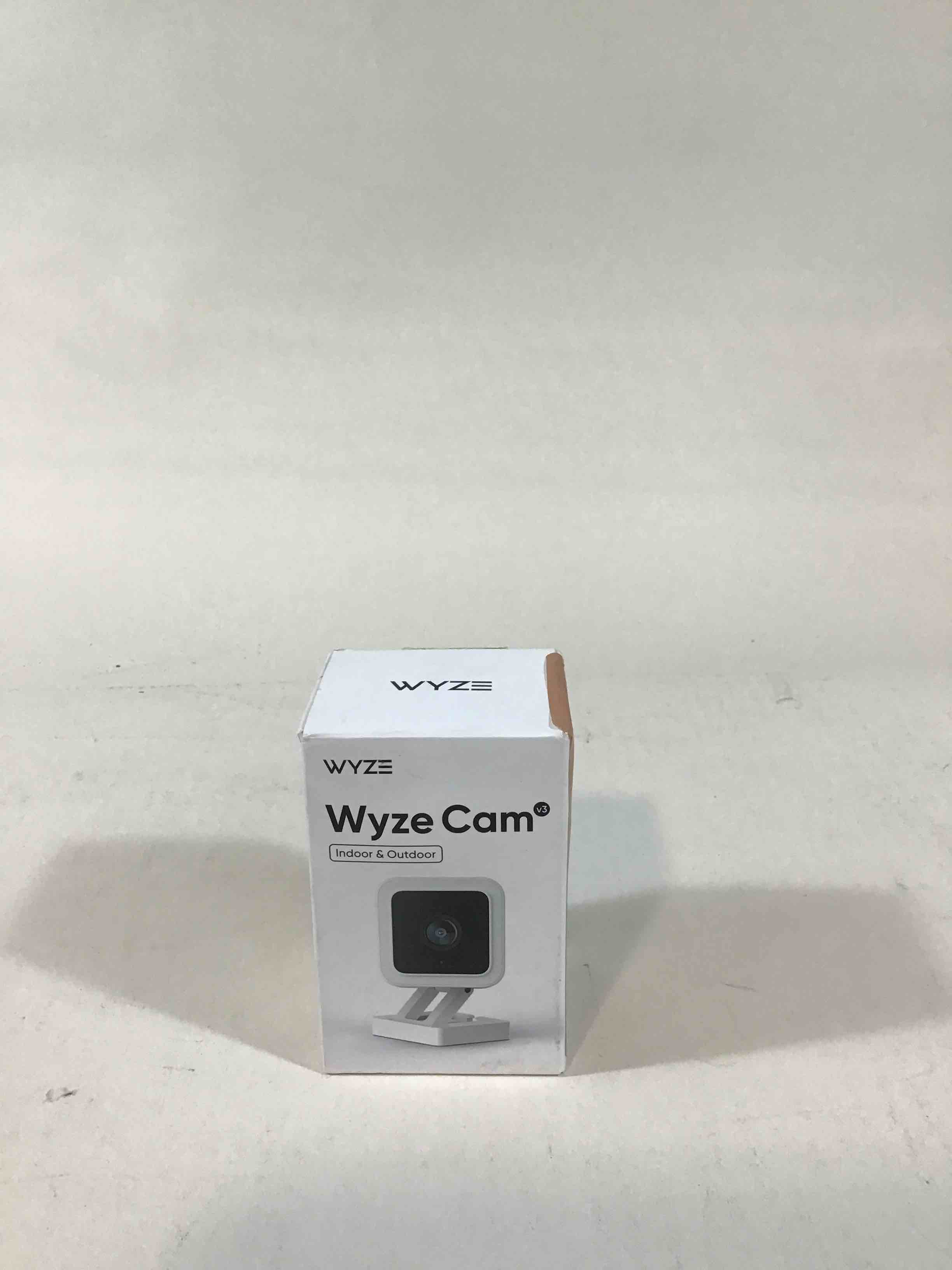 https://s3.amazonaws.com/lotting-images-prod/bidfta/RED3586324_1751484162894.jpeg