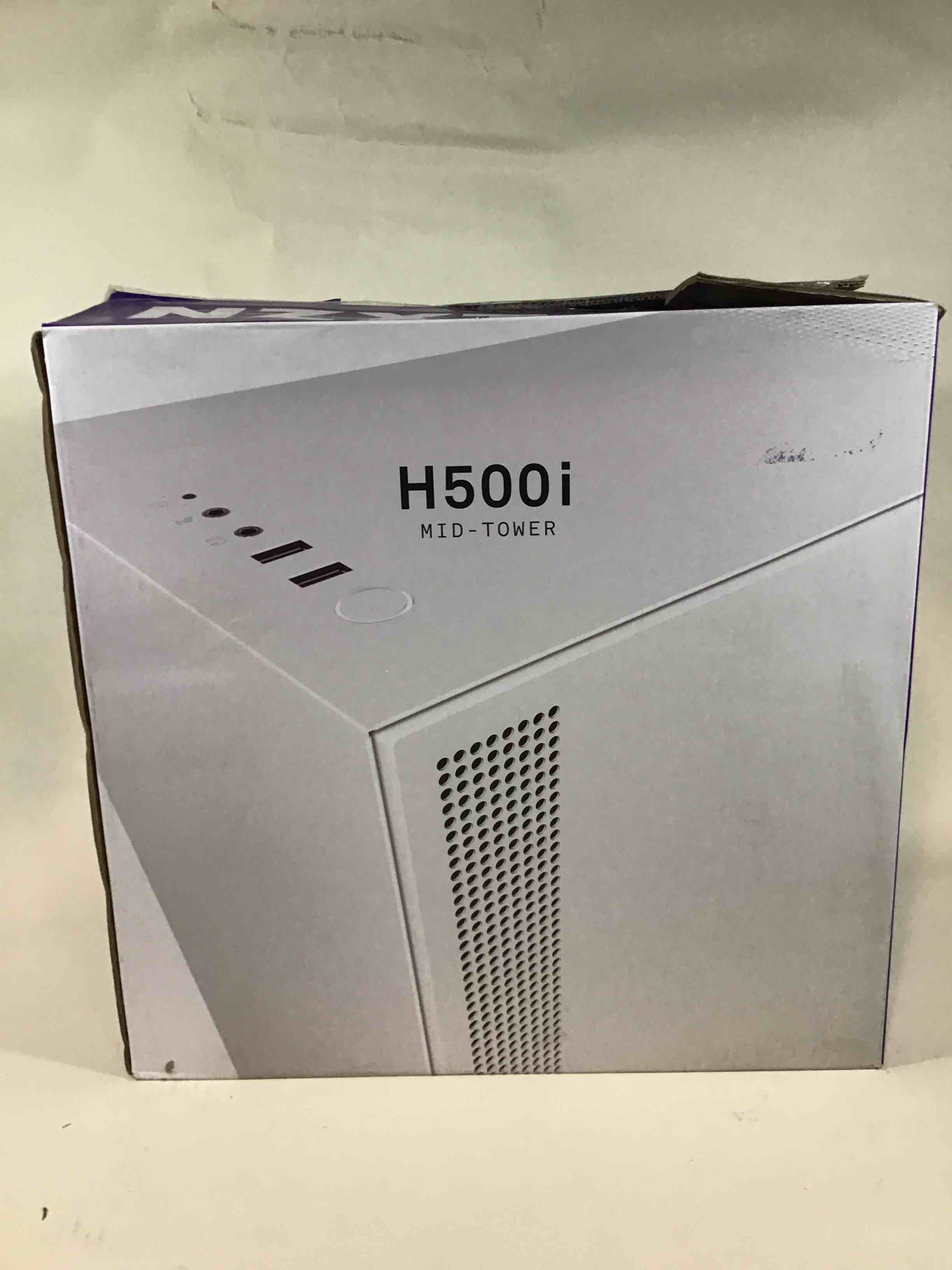 https://s3.amazonaws.com/lotting-images-prod/bidfta/RED3586382_1751398016765.jpeg