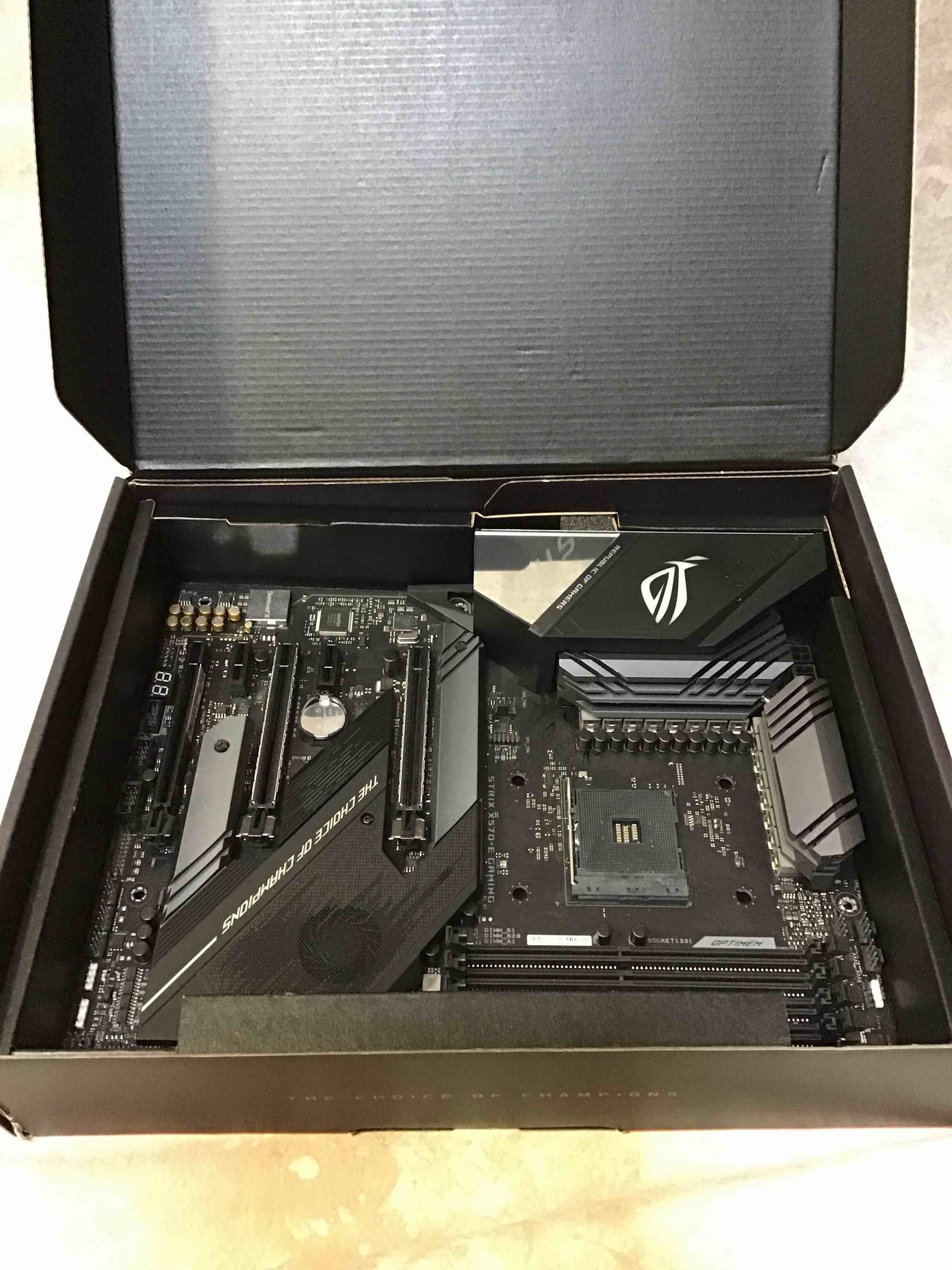 https://s3.amazonaws.com/lotting-images-prod/bidfta/RED3586595_1750967877028.jpeg