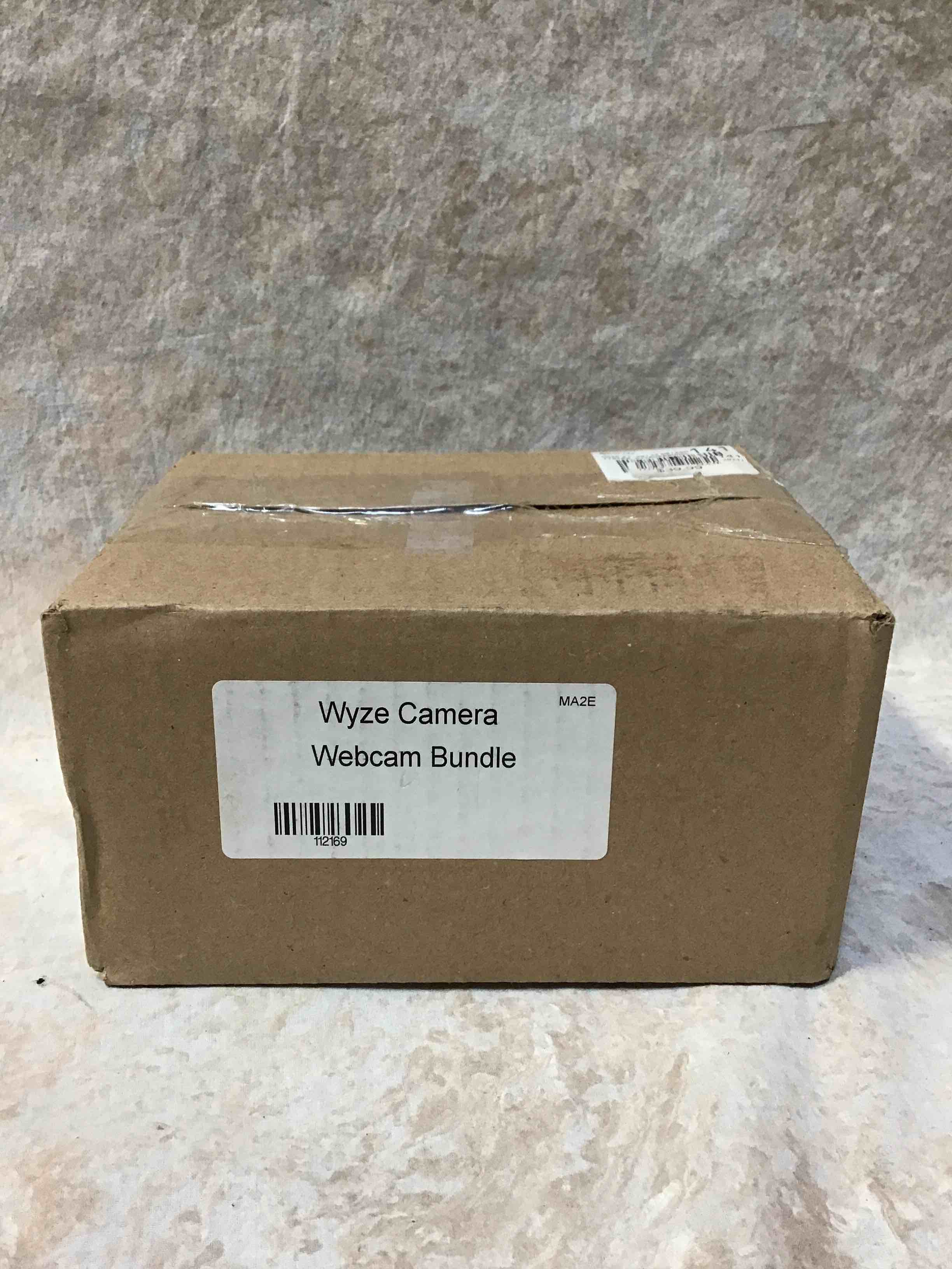 https://s3.amazonaws.com/lotting-images-prod/bidfta/RED3586605_1750968520515.jpeg