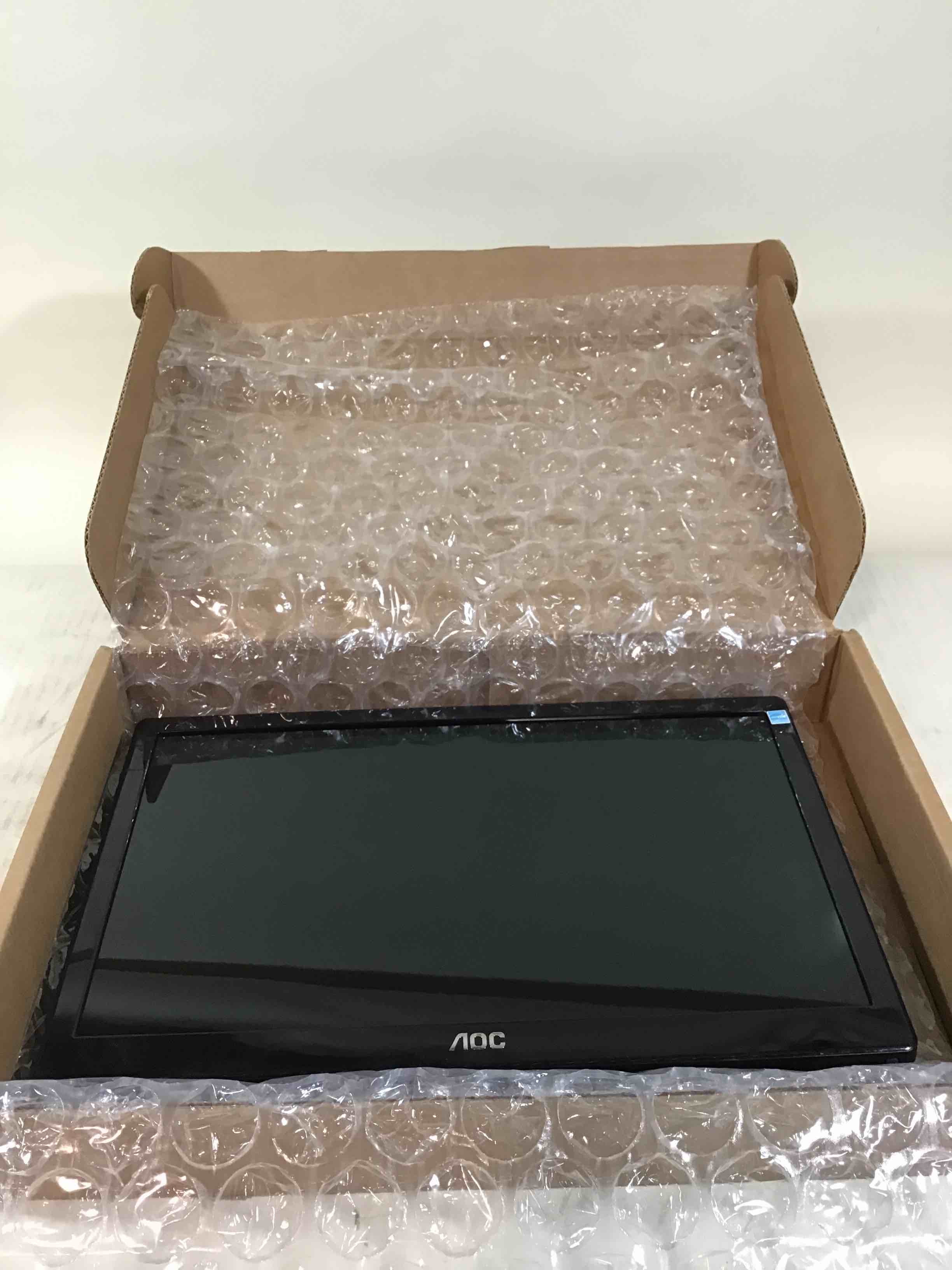 https://s3.amazonaws.com/lotting-images-prod/bidfta/RED3586644_1750972268456.jpeg