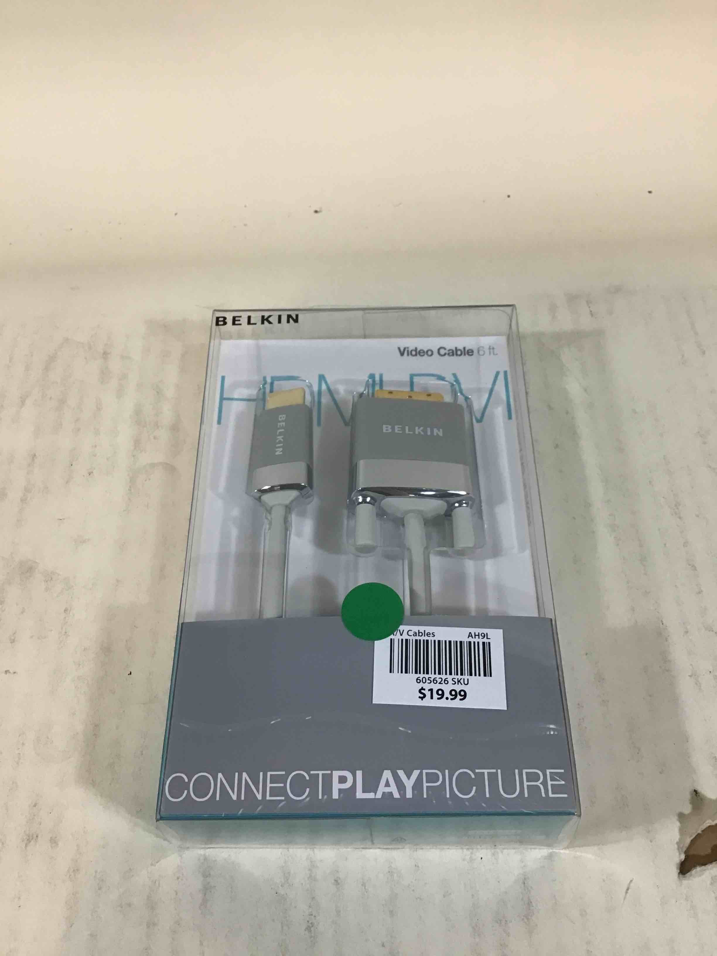 https://s3.amazonaws.com/lotting-images-prod/bidfta/RED3586740_1750879223481.jpeg