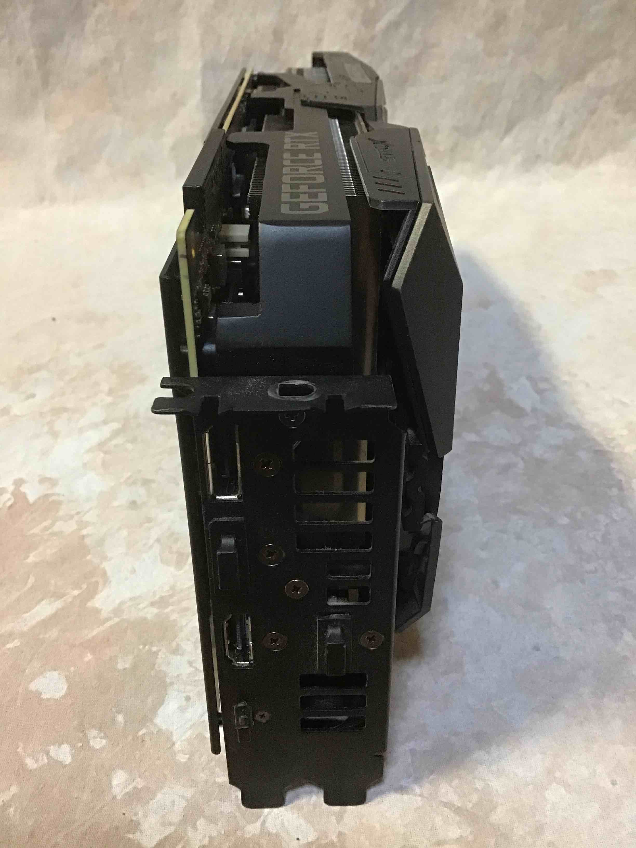 https://s3.amazonaws.com/lotting-images-prod/bidfta/RED3586763_1750872934208.jpeg