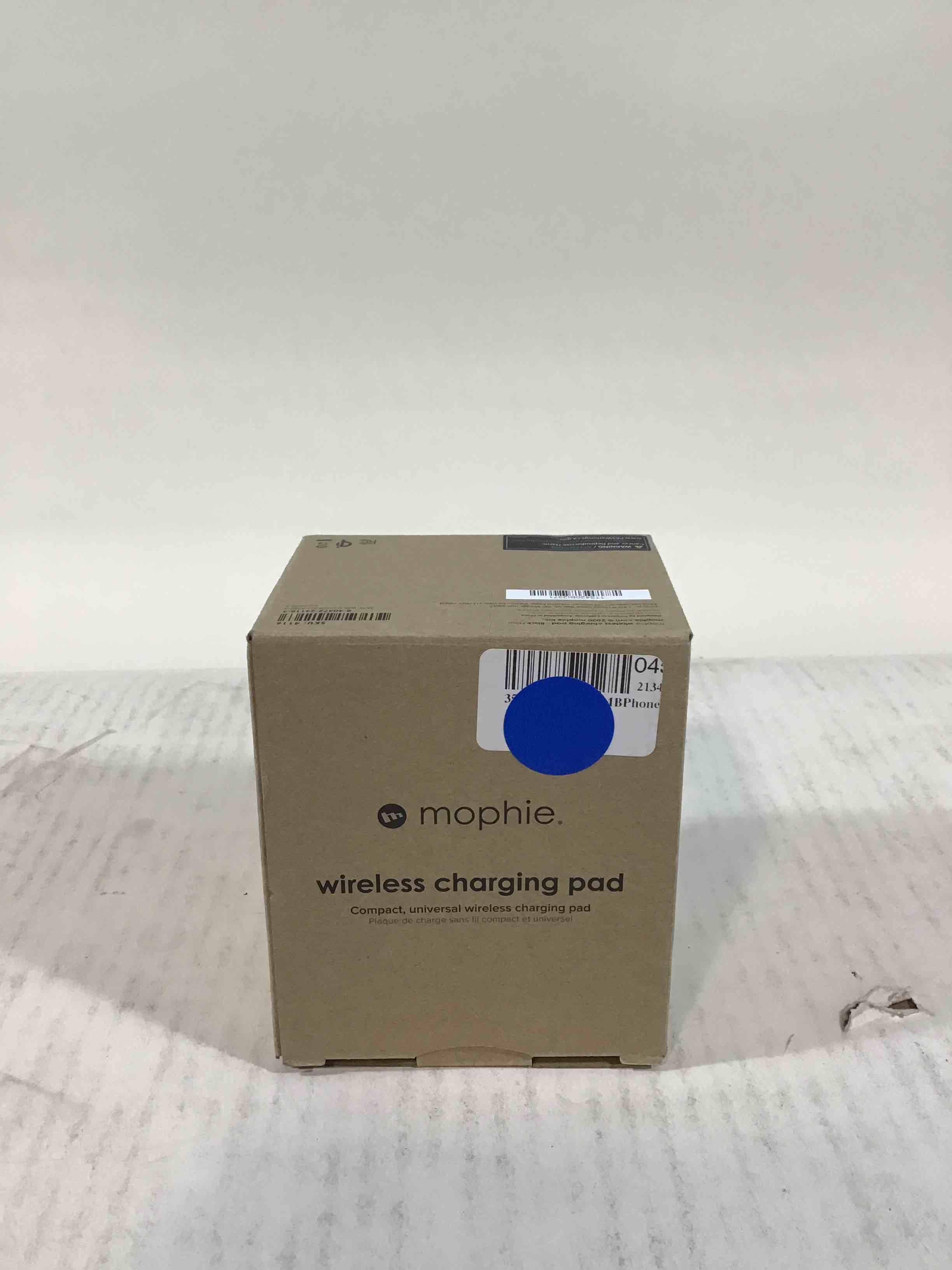 https://s3.amazonaws.com/lotting-images-prod/bidfta/RED3586821_1750794905914.jpeg