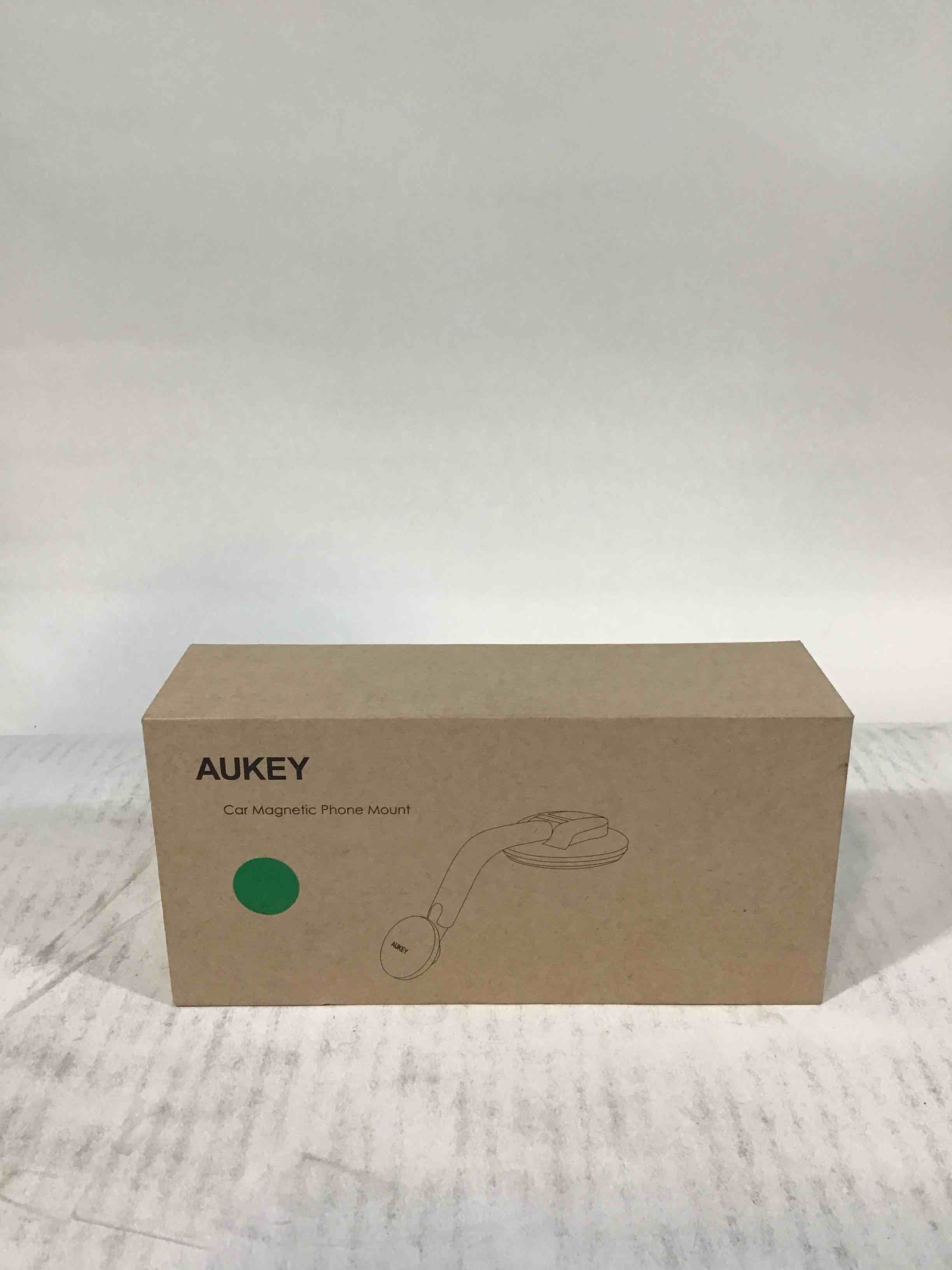 Aukey Car Magnetic Phone Mount