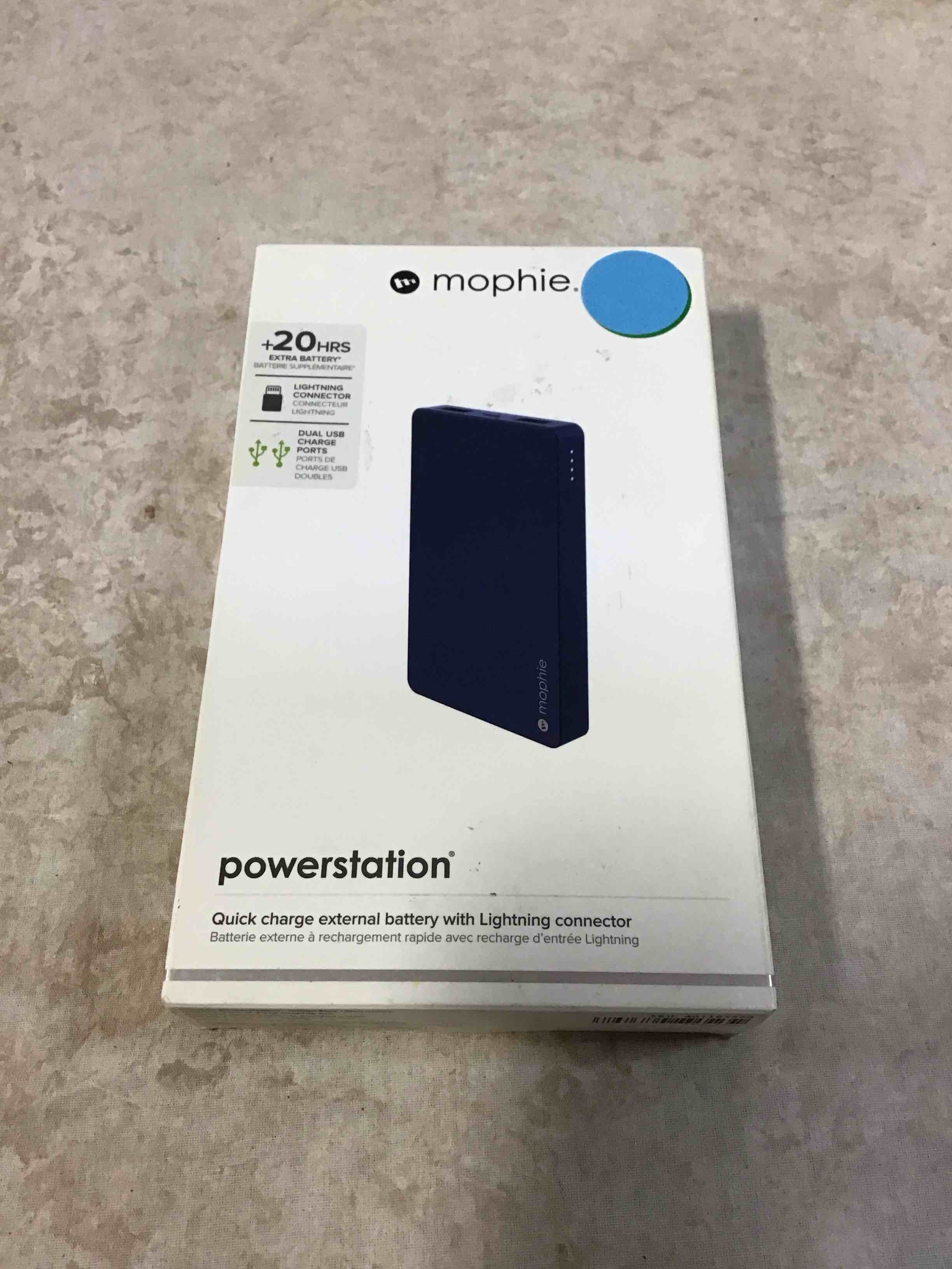 Mophie Powerstation Quick Charge External Battery w/ lightning connector