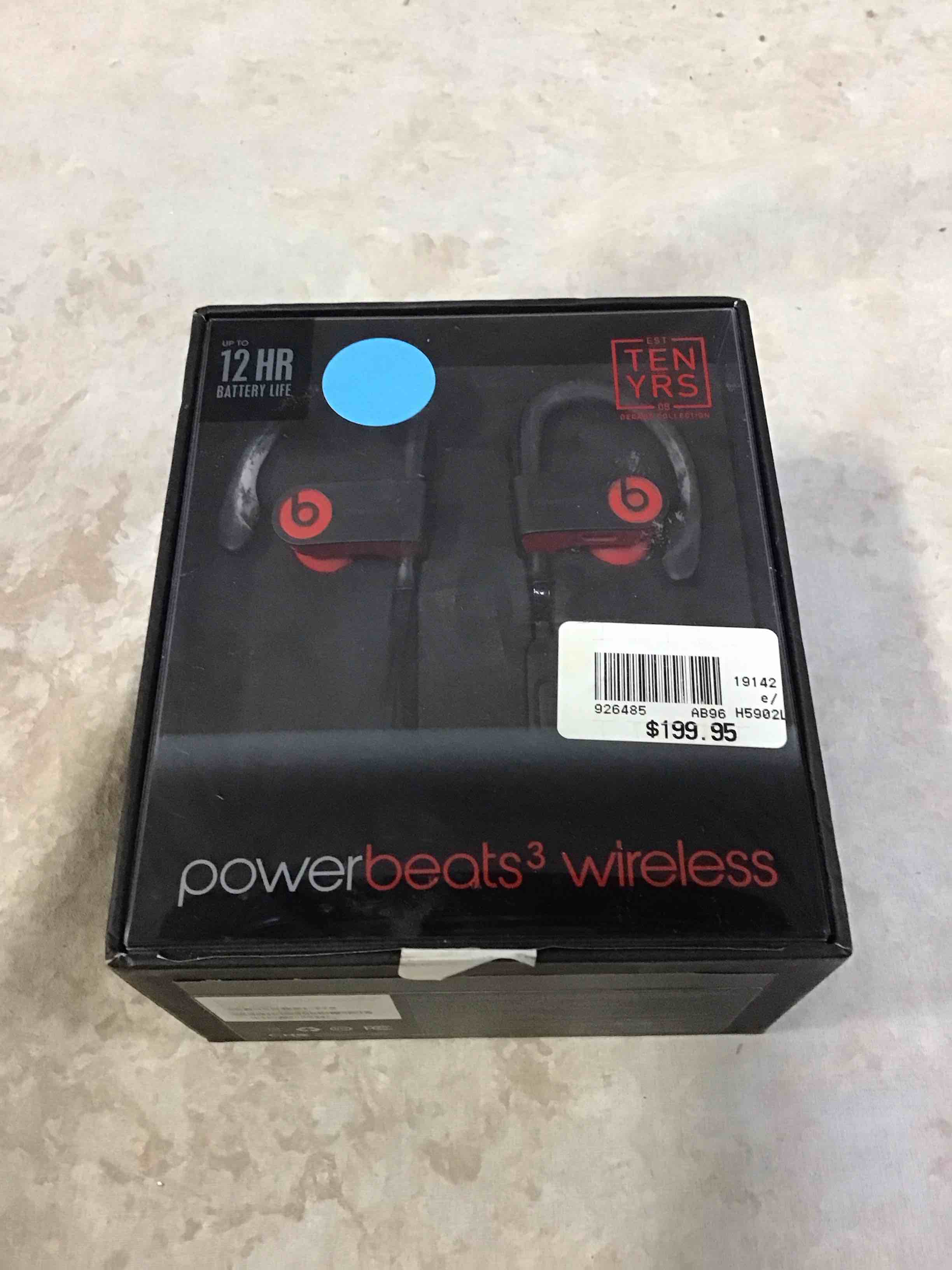 powerbeats3 wireless earphones