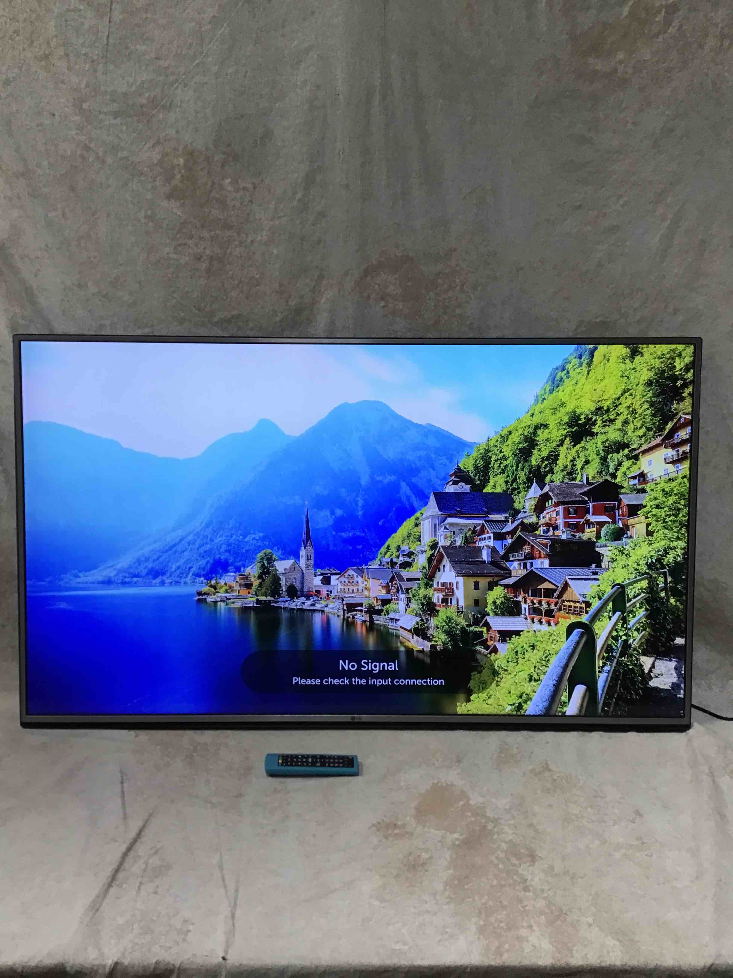 LG 60-inch 4K UHD Smart LED TV 60UH6035