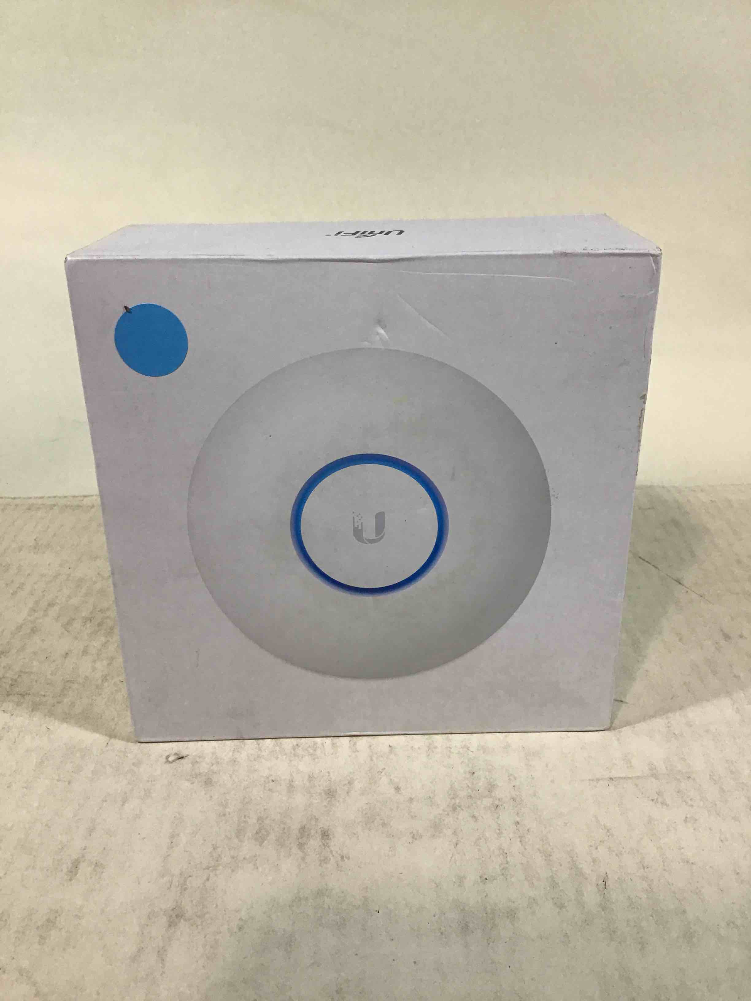 Ubiquiti UniFi nanoHD UAP-nanoHD IEEE 802.11ac 1.73 Gbit/s Wireless Access Point (1 Pack)