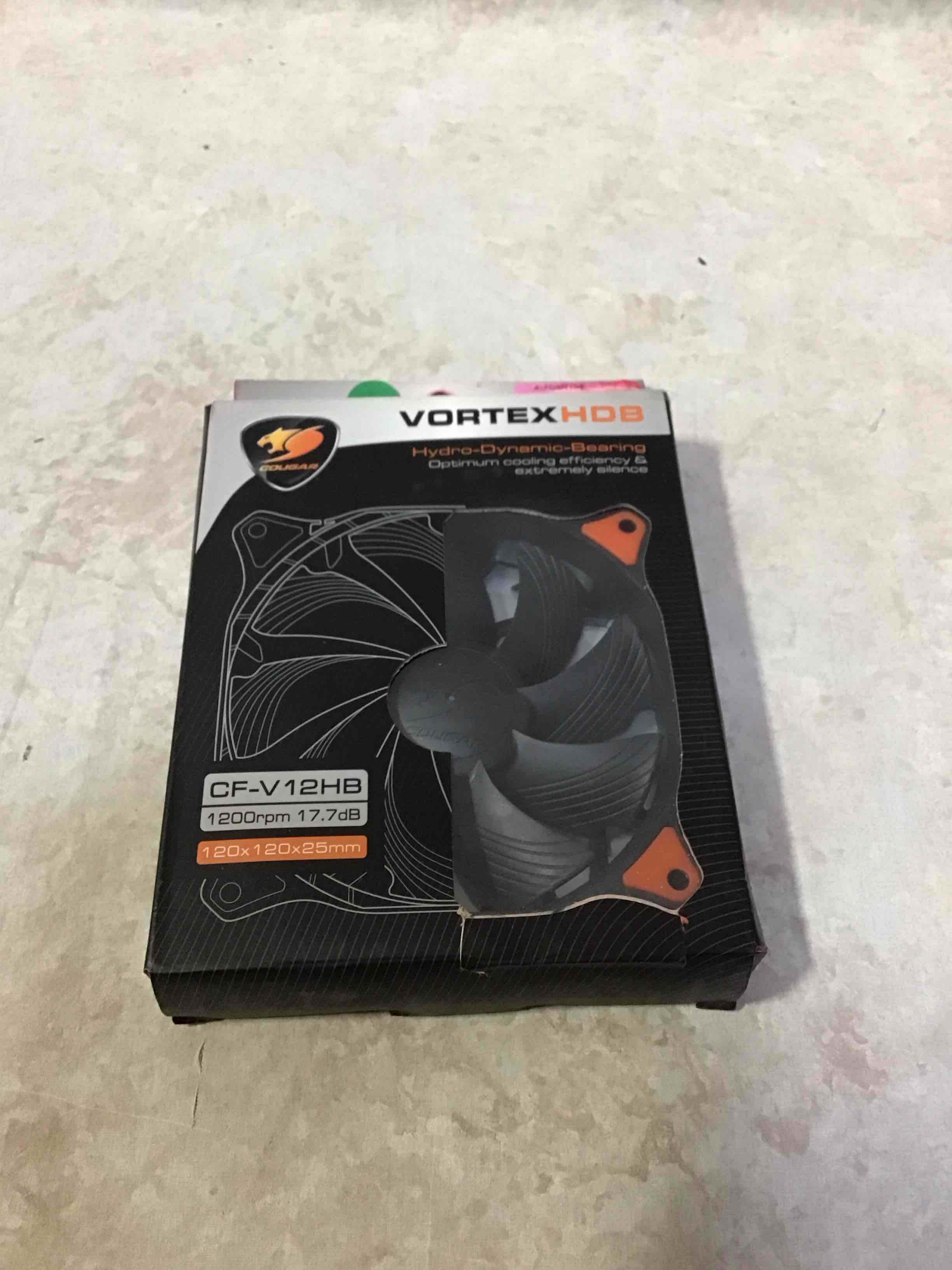 Cougar Vortex CF-V12H 120mm Hydro Dynamic Bearing Fluid Case Fan  Orange