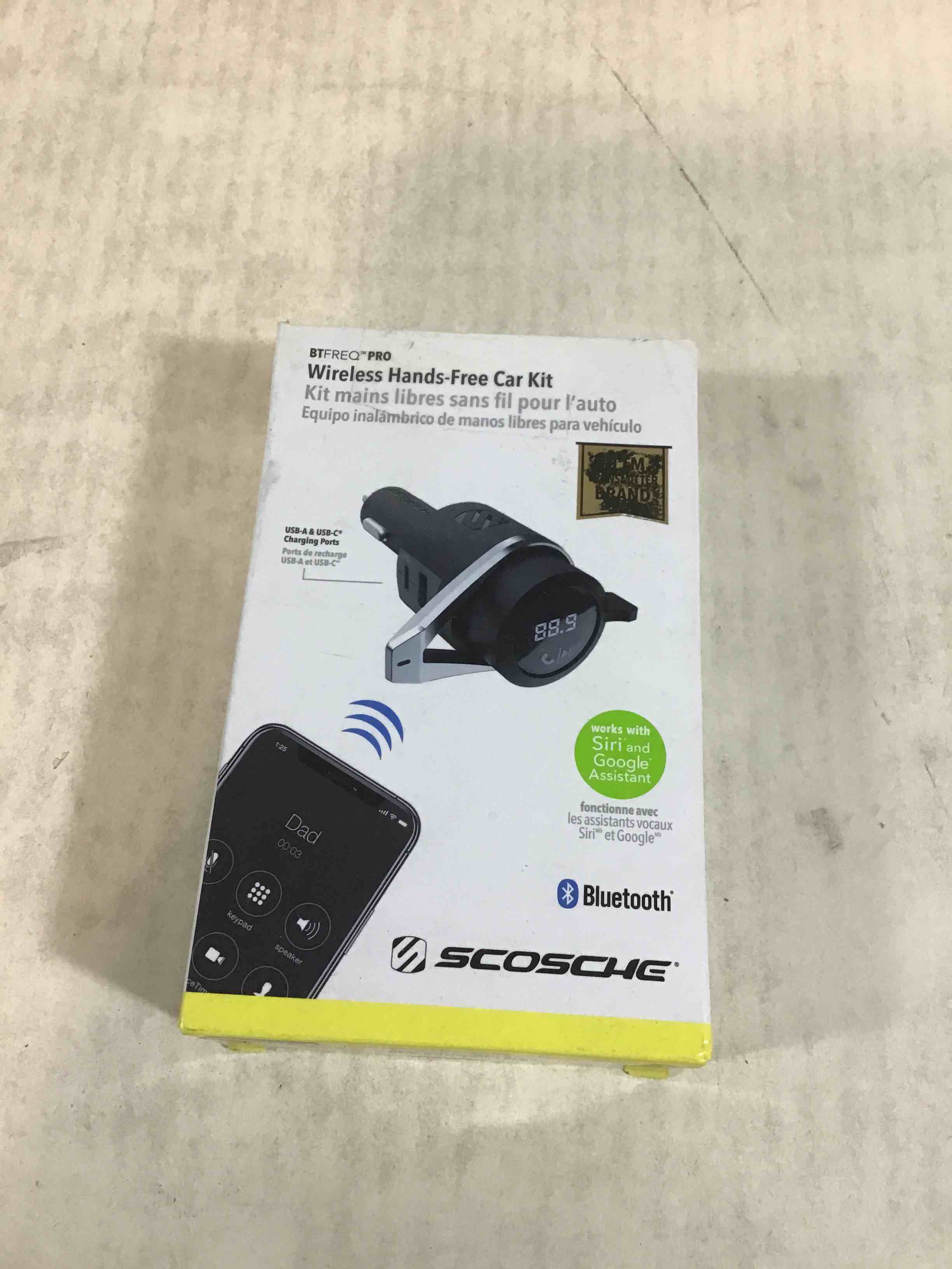 Scosche Bluetooth Power Delivery FM Transmitter 12W USB-A and 18W USB-C - Black