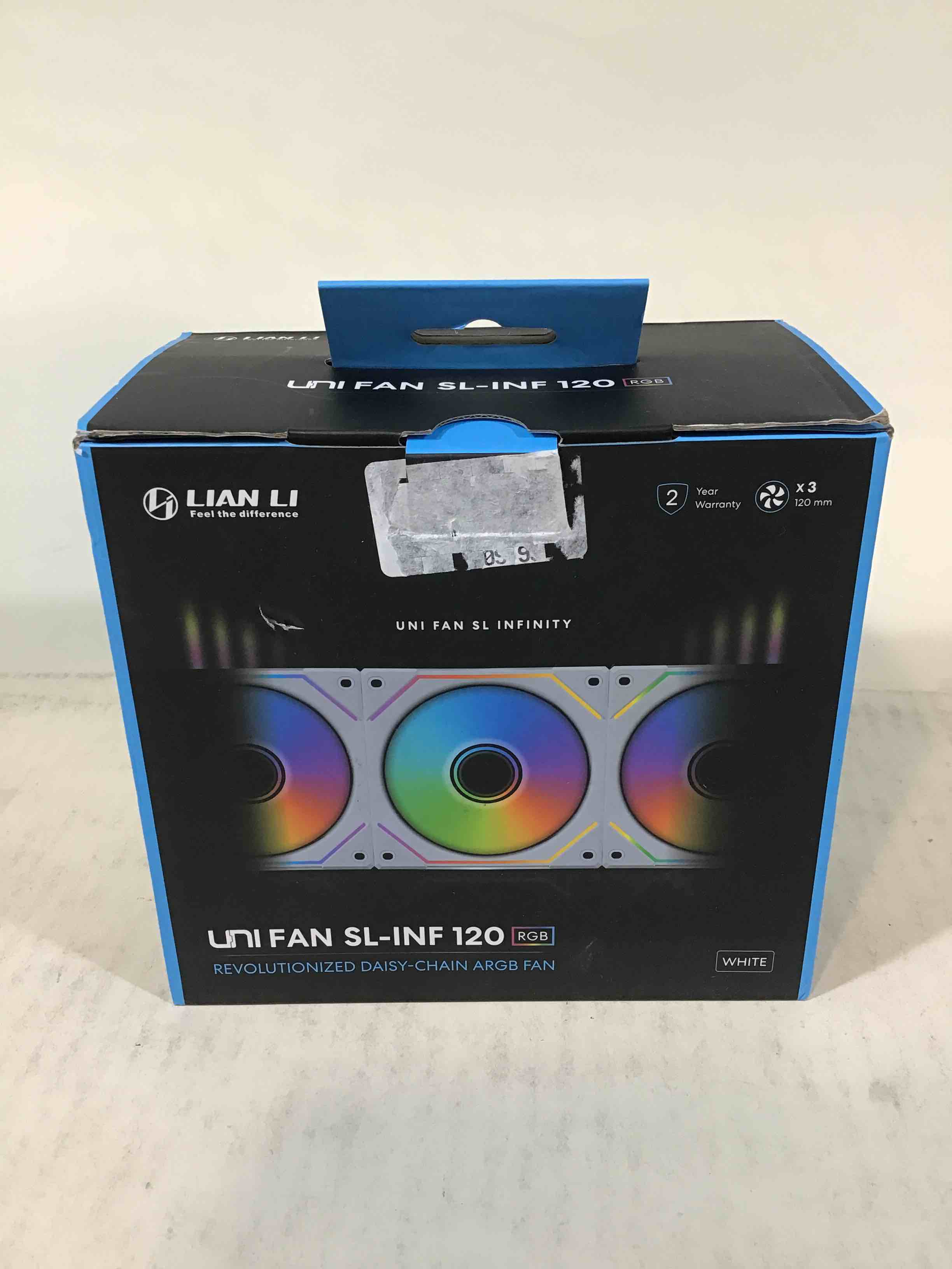 https://s3.amazonaws.com/lotting-images-prod/bidfta/RED3588457_1758730928107.jpeg