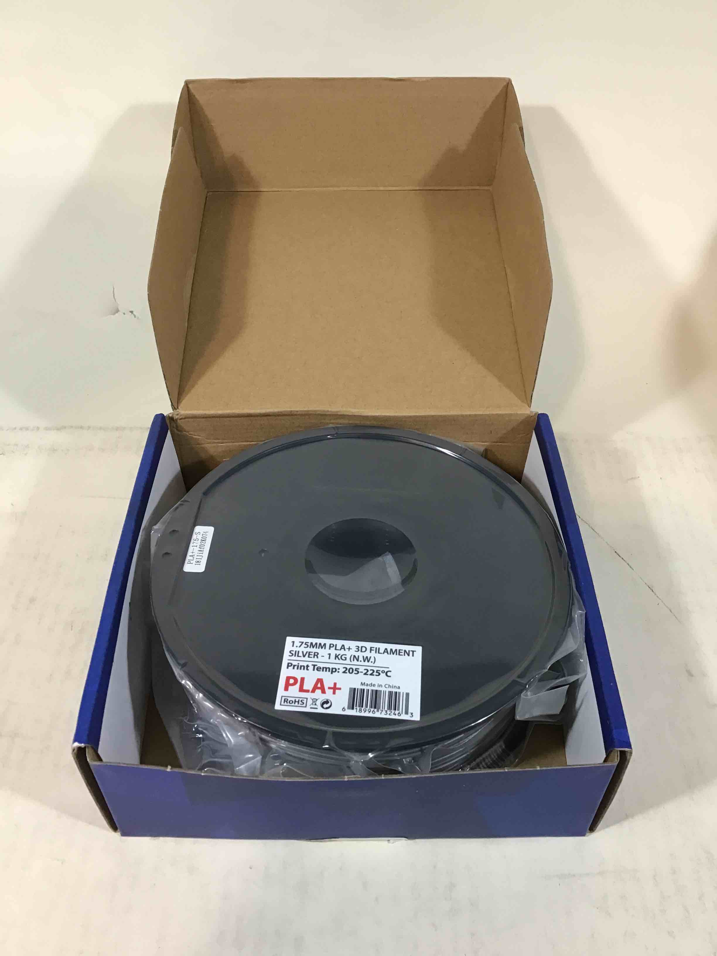 https://s3.amazonaws.com/lotting-images-prod/bidfta/RED3588462_1758731283601.jpeg