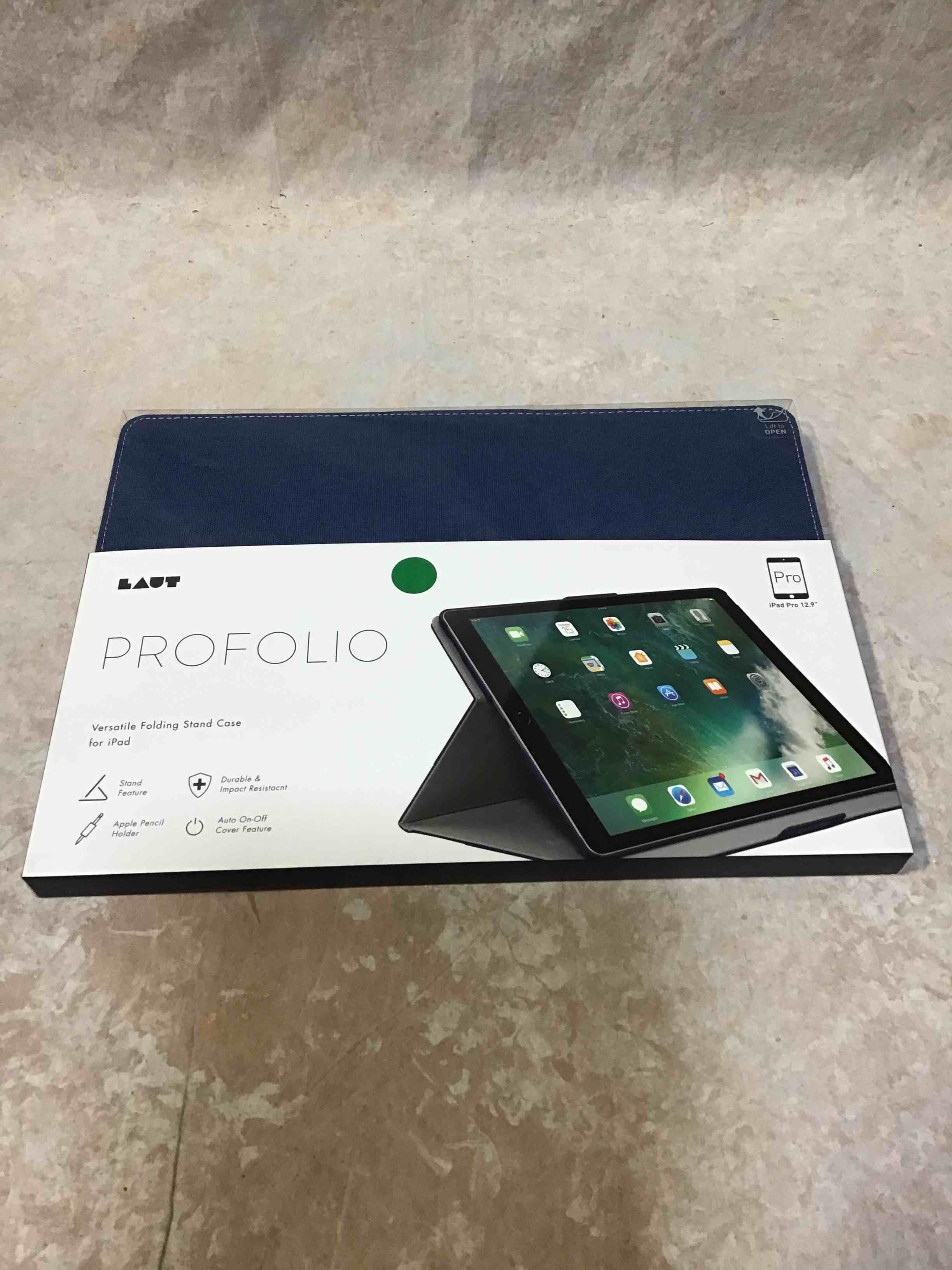https://s3.amazonaws.com/lotting-images-prod/bidfta/RED3588489_1758725796563.jpeg