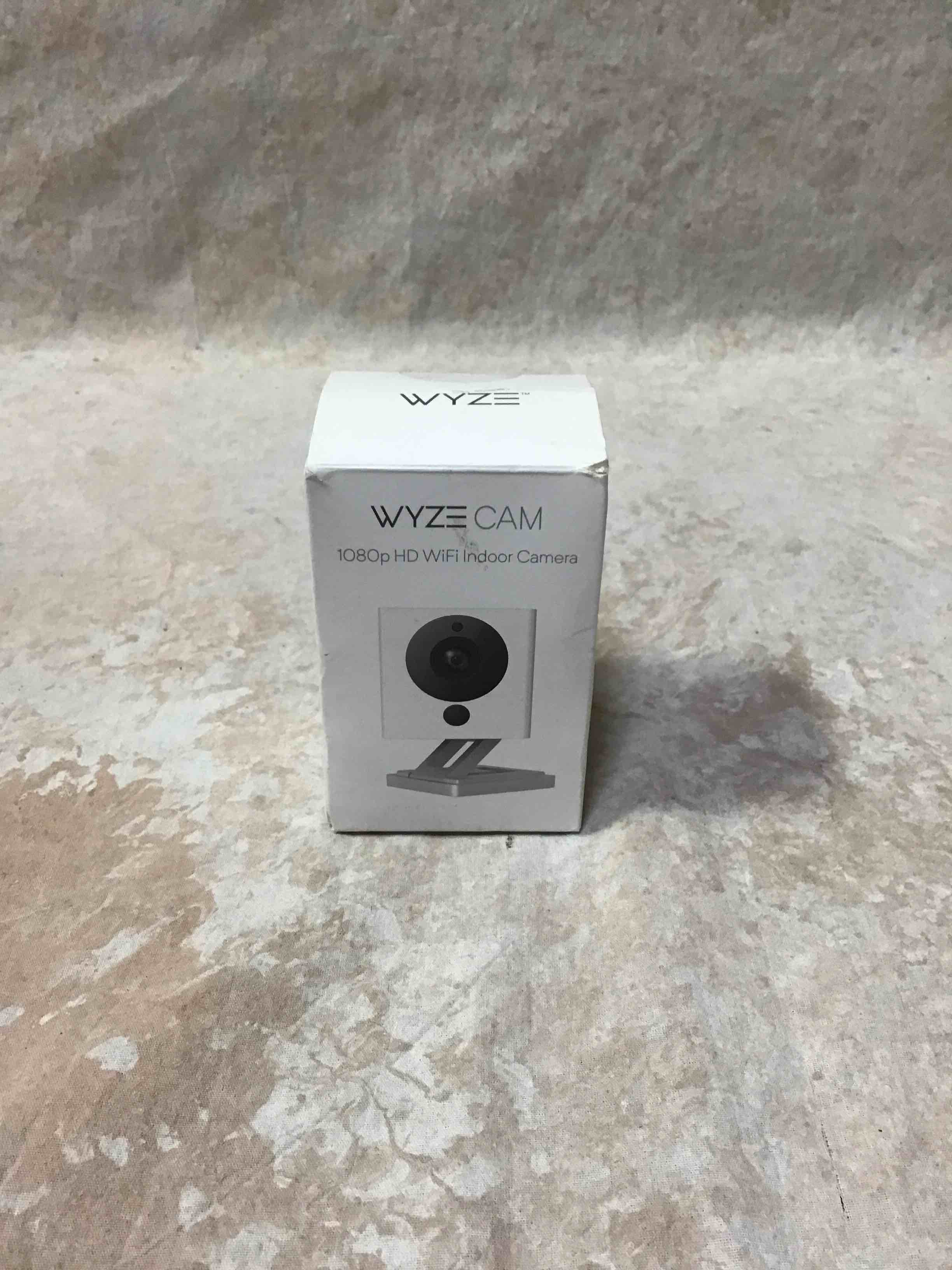 https://s3.amazonaws.com/lotting-images-prod/bidfta/RED3588500_1758726963316.jpeg