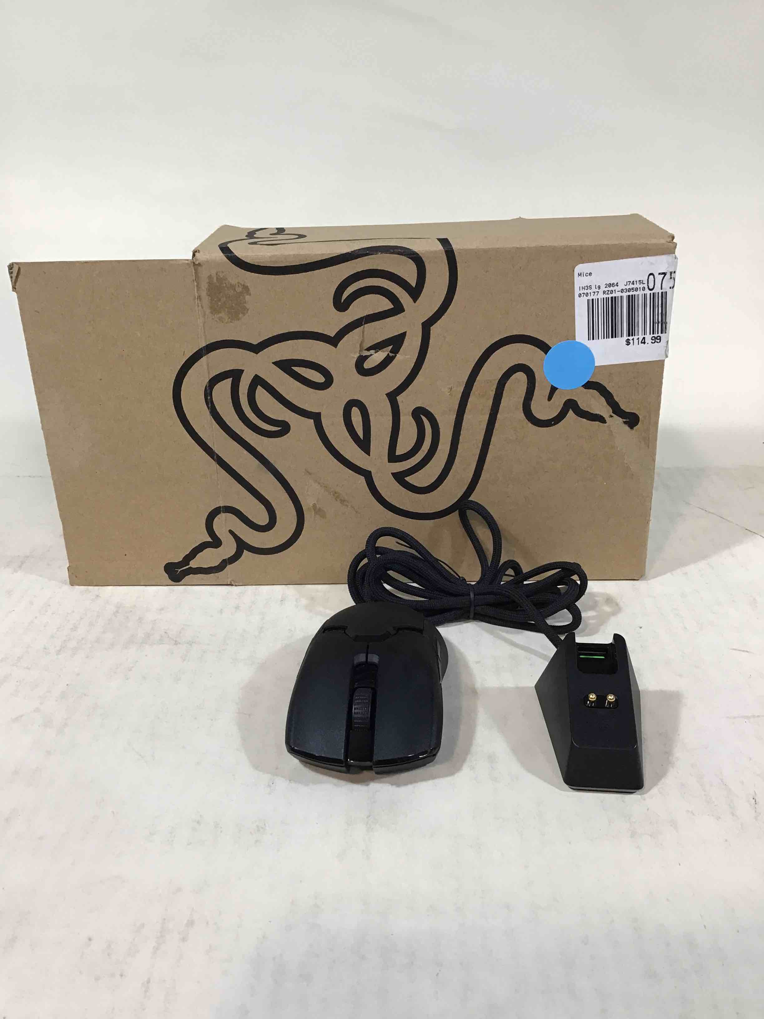 https://s3.amazonaws.com/lotting-images-prod/bidfta/RED3588531_1757014397651.jpeg
