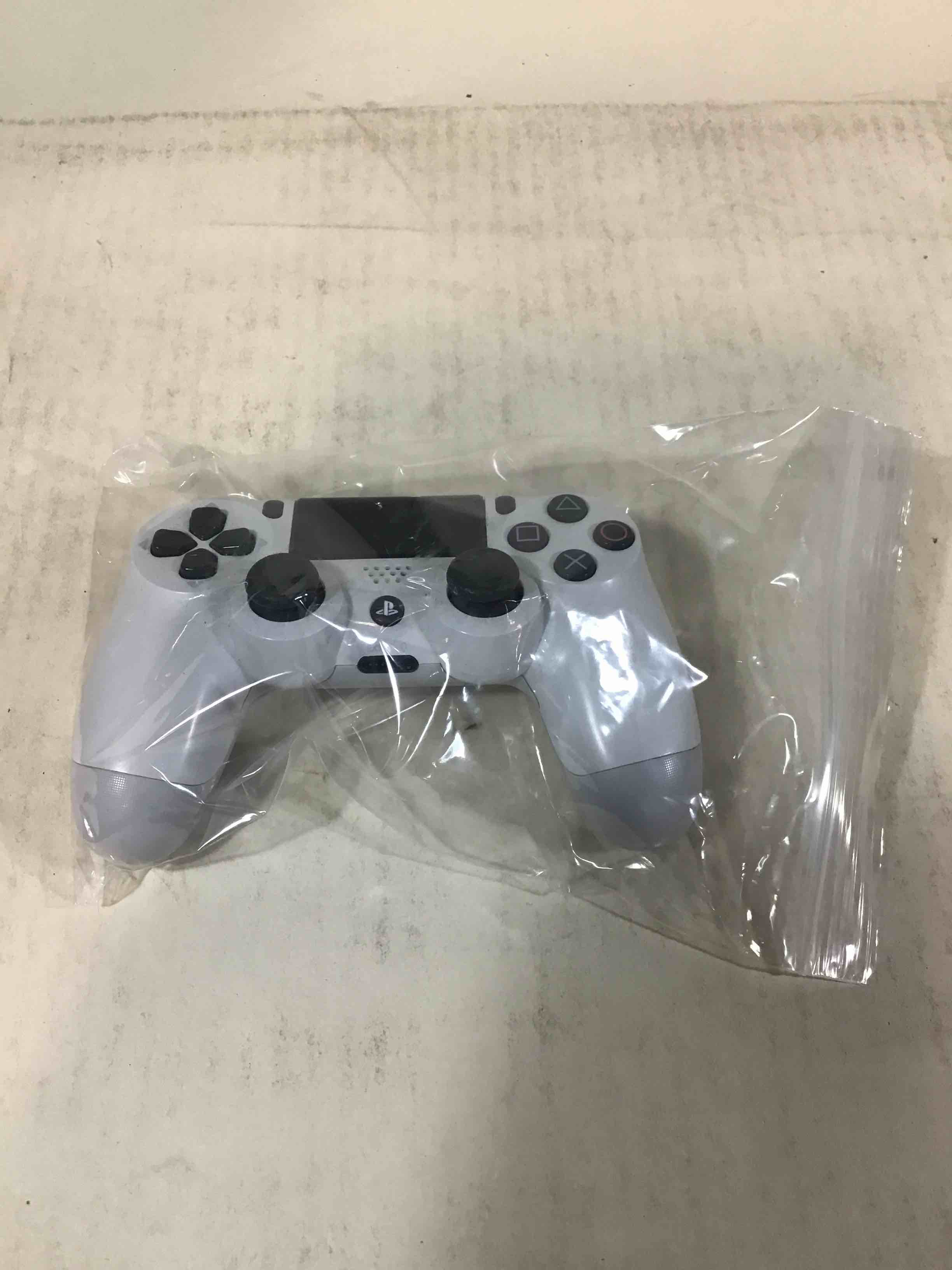 PS4 Controller White