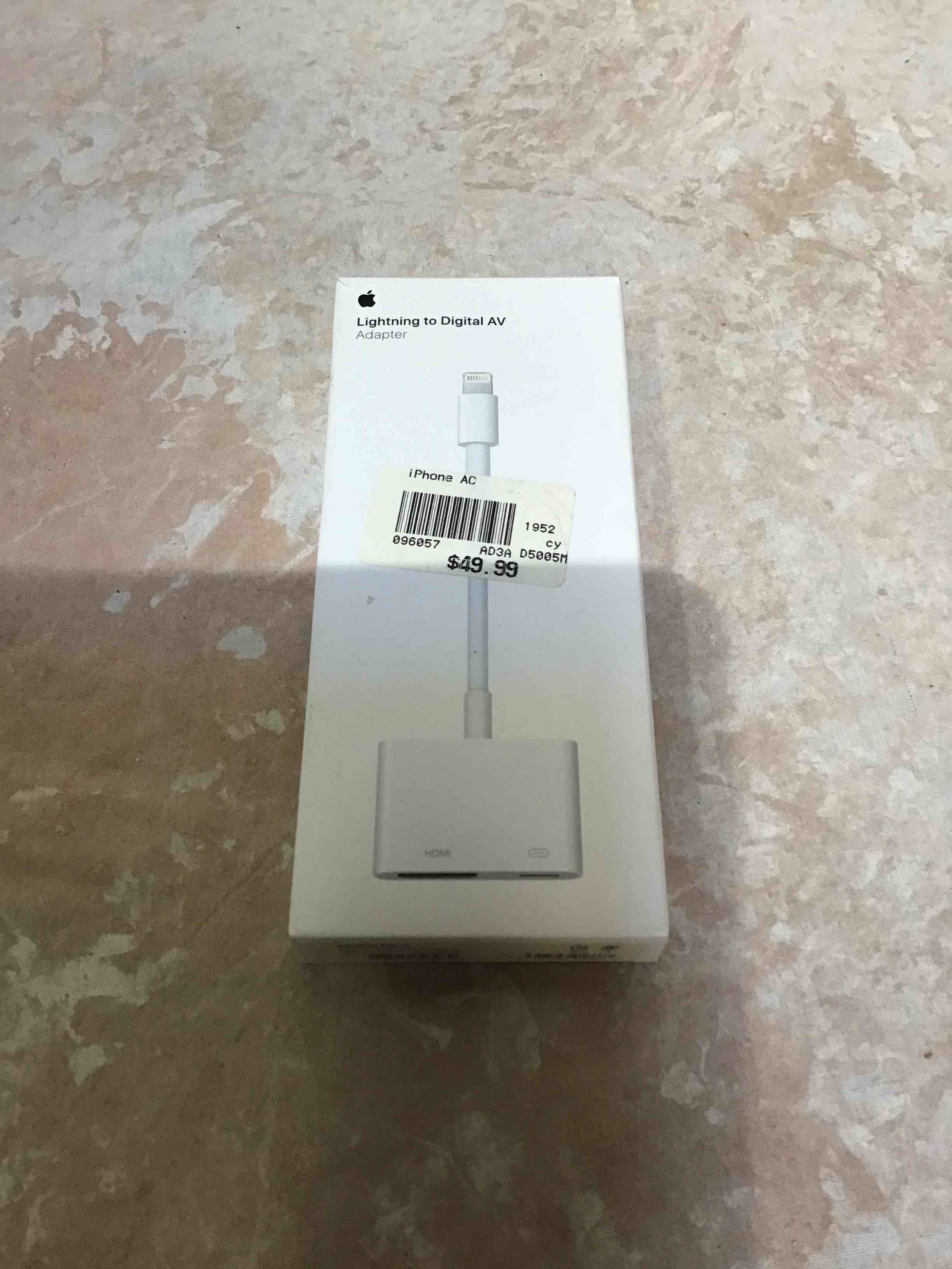 https://s3.amazonaws.com/lotting-images-prod/bidfta/RED3588636_1756917943708.jpeg