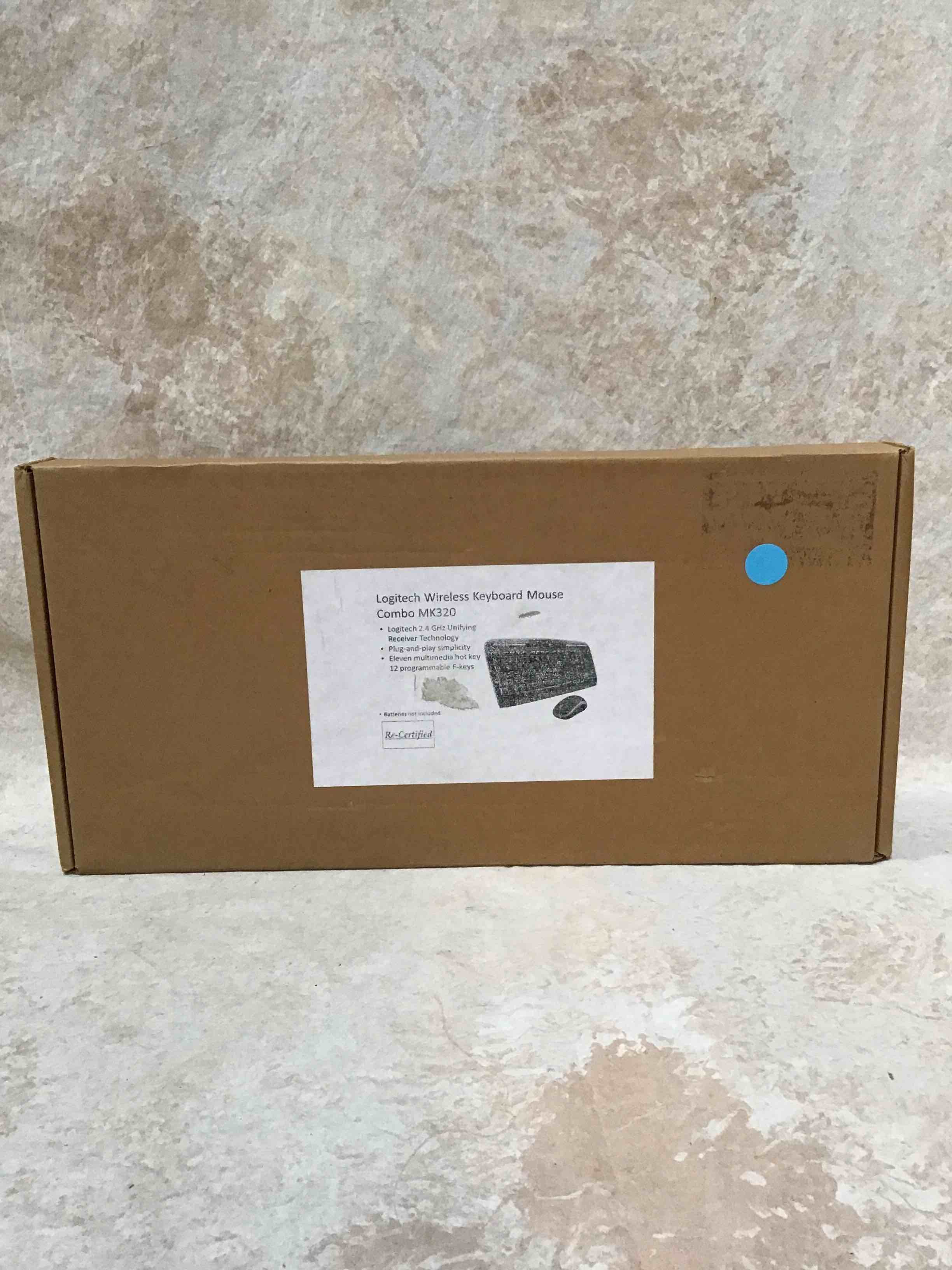 https://s3.amazonaws.com/lotting-images-prod/bidfta/RED3588710_1756830879712.jpeg