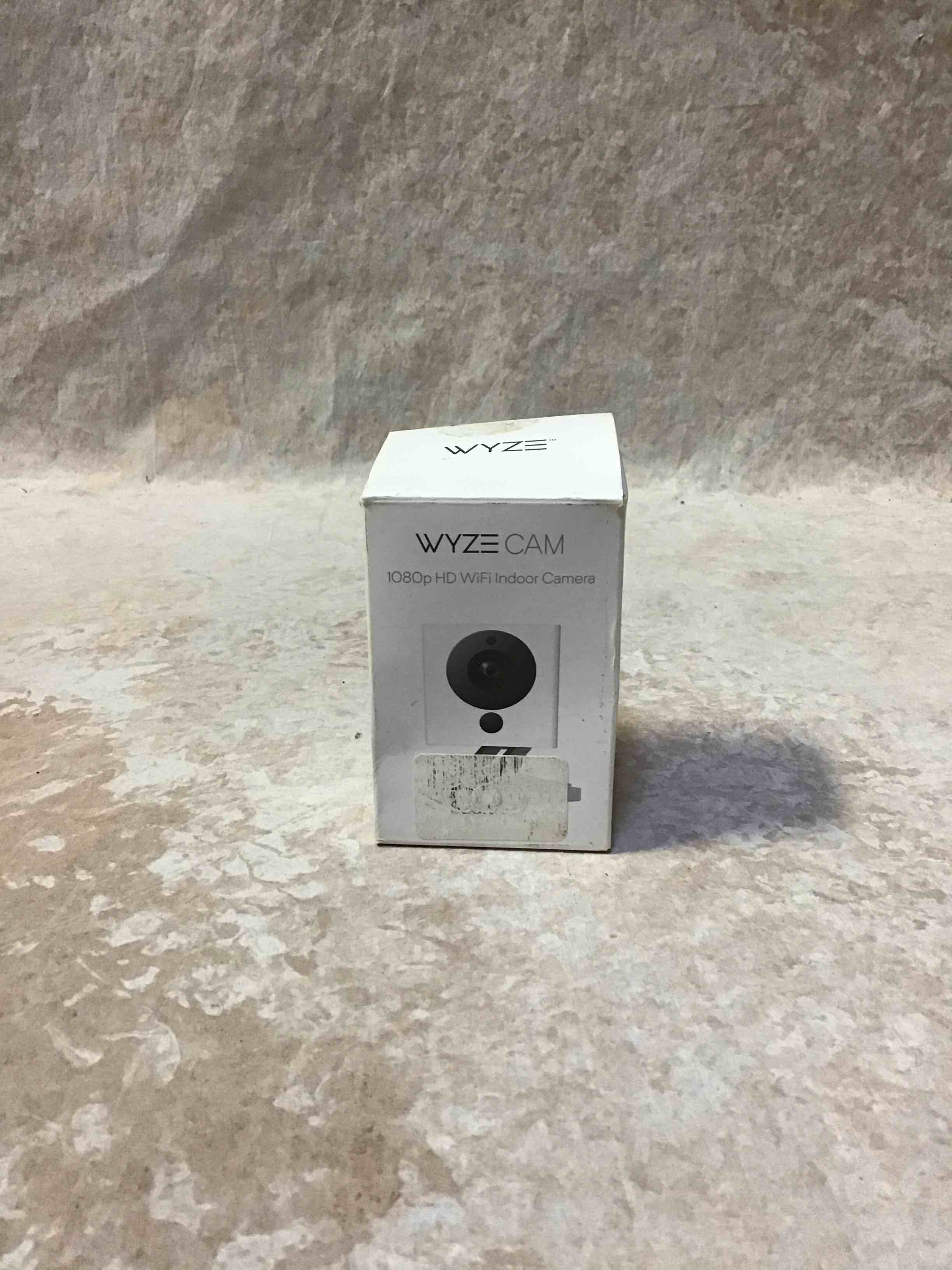 https://s3.amazonaws.com/lotting-images-prod/bidfta/RED3588775_1756488324199.jpeg