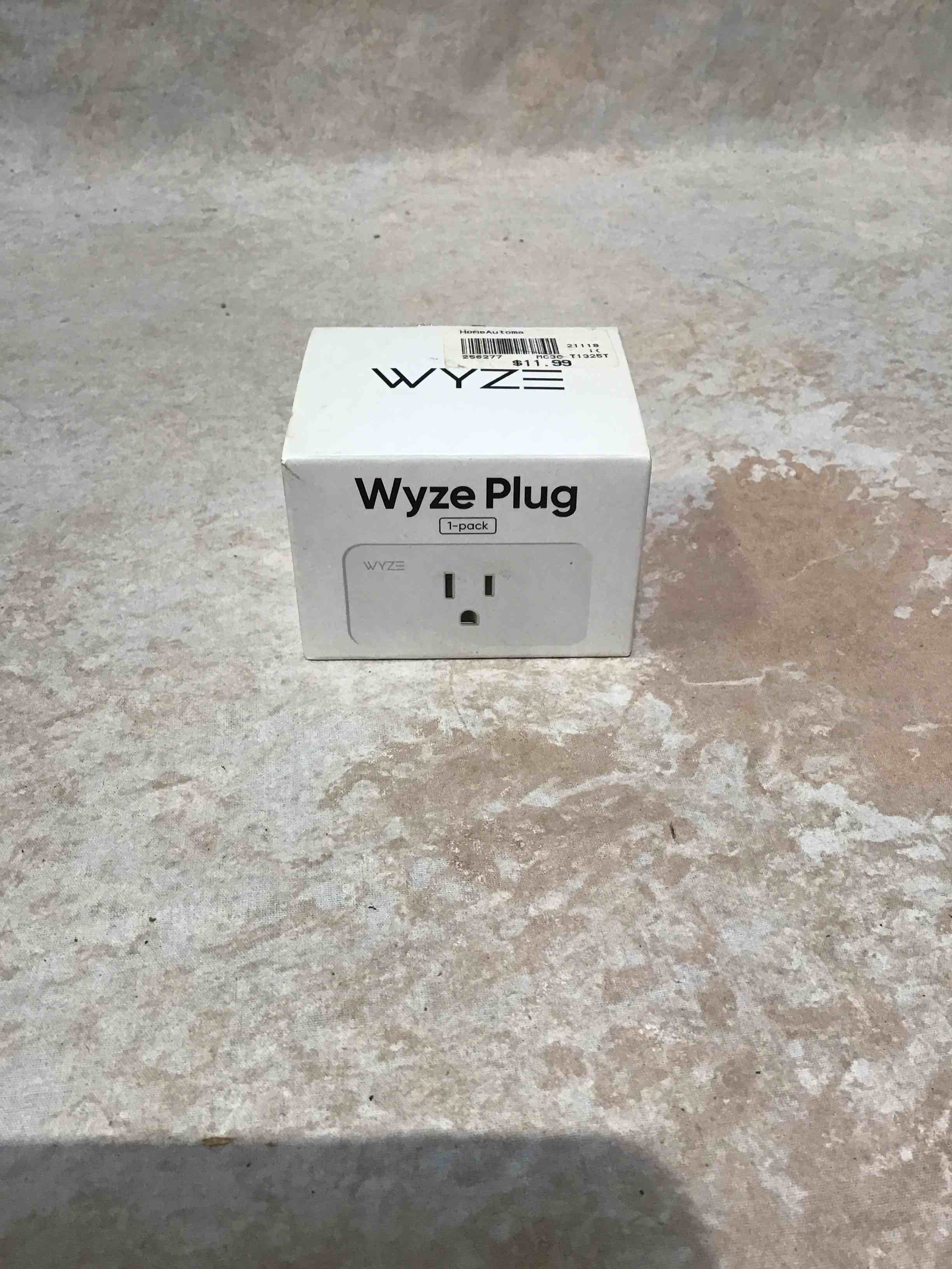 https://s3.amazonaws.com/lotting-images-prod/bidfta/RED3588828_1753463487940.jpeg