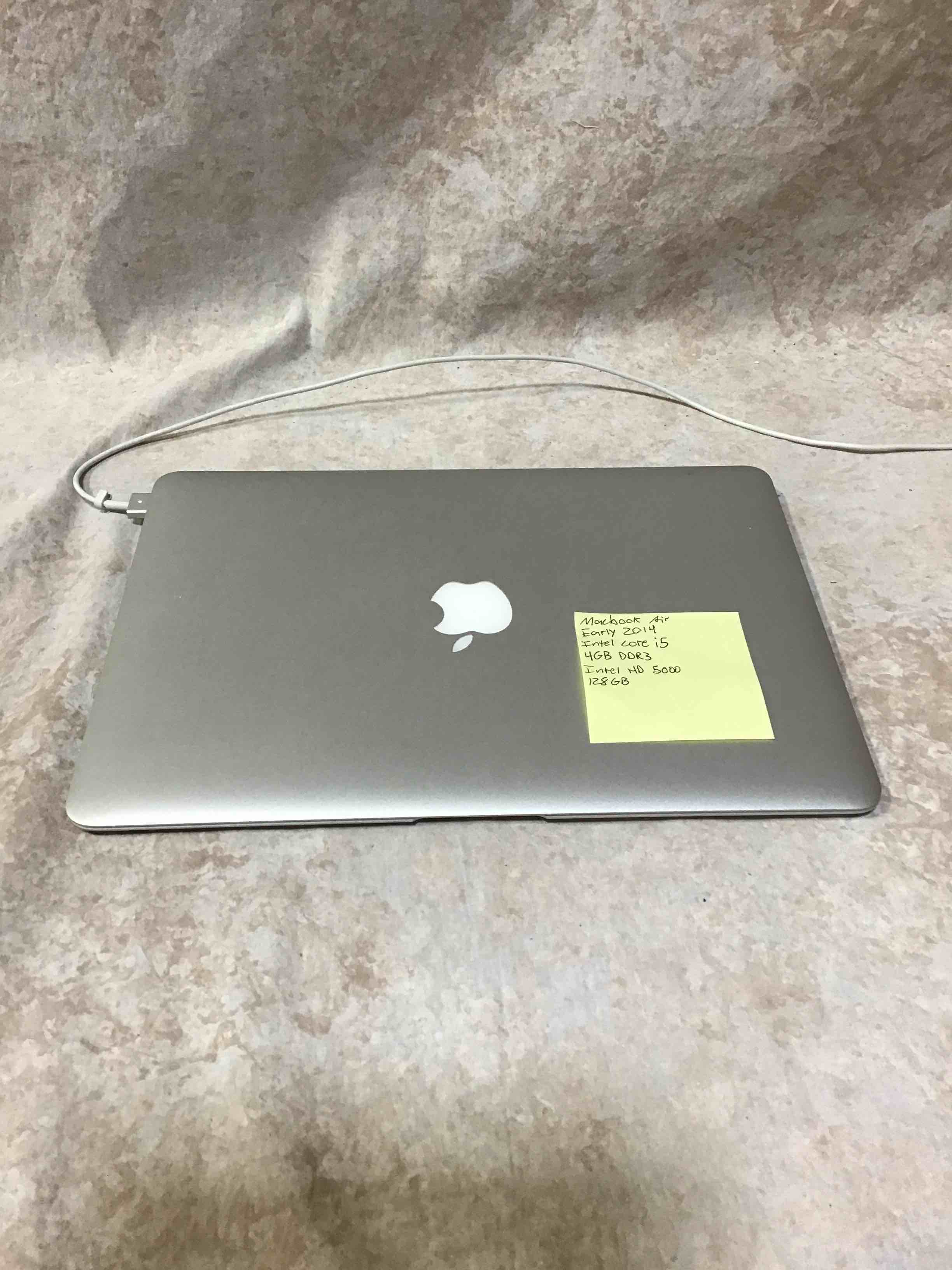 Apple MacBook Air 2014