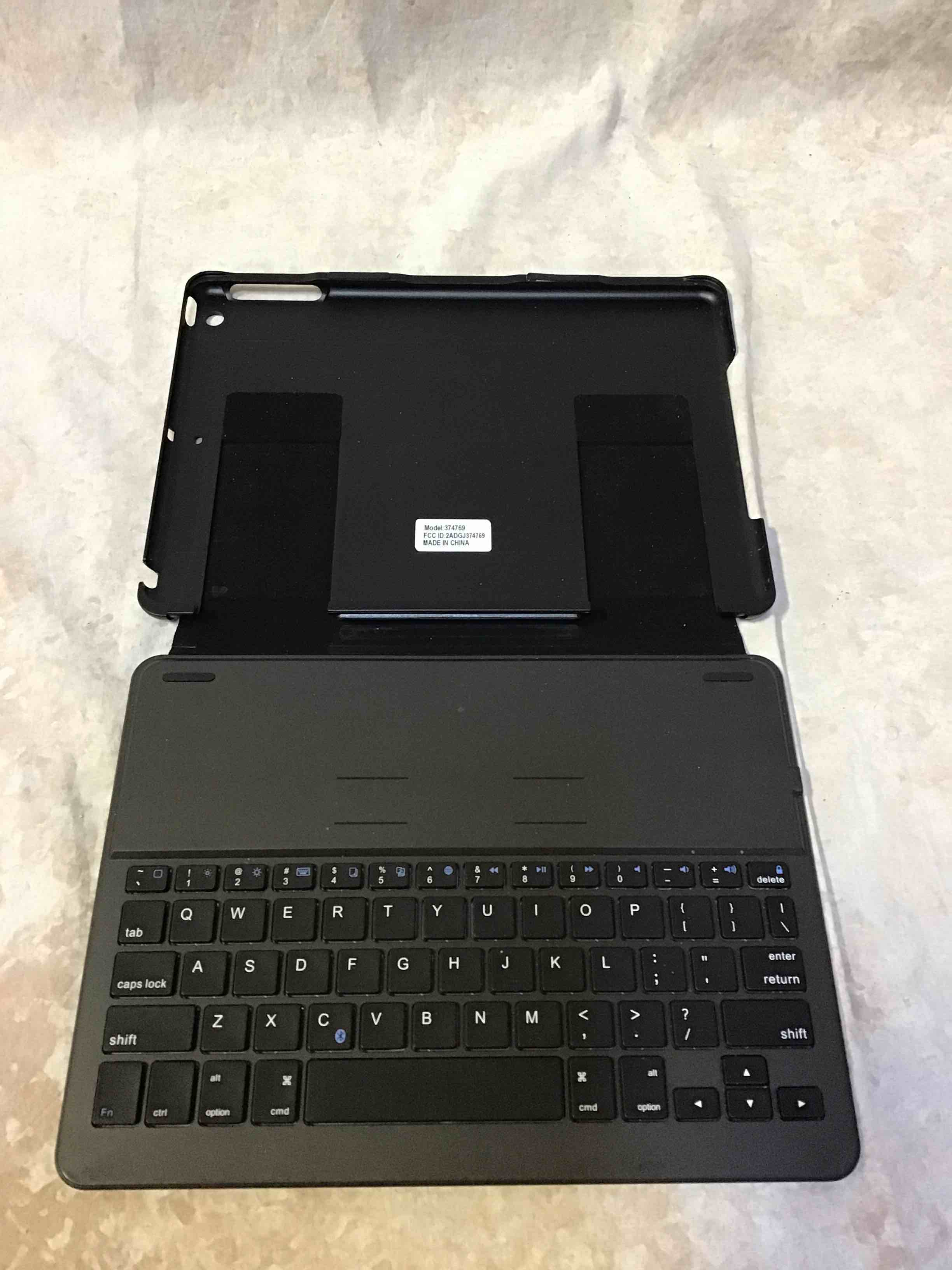 inland Tablet Keyboard Folio
