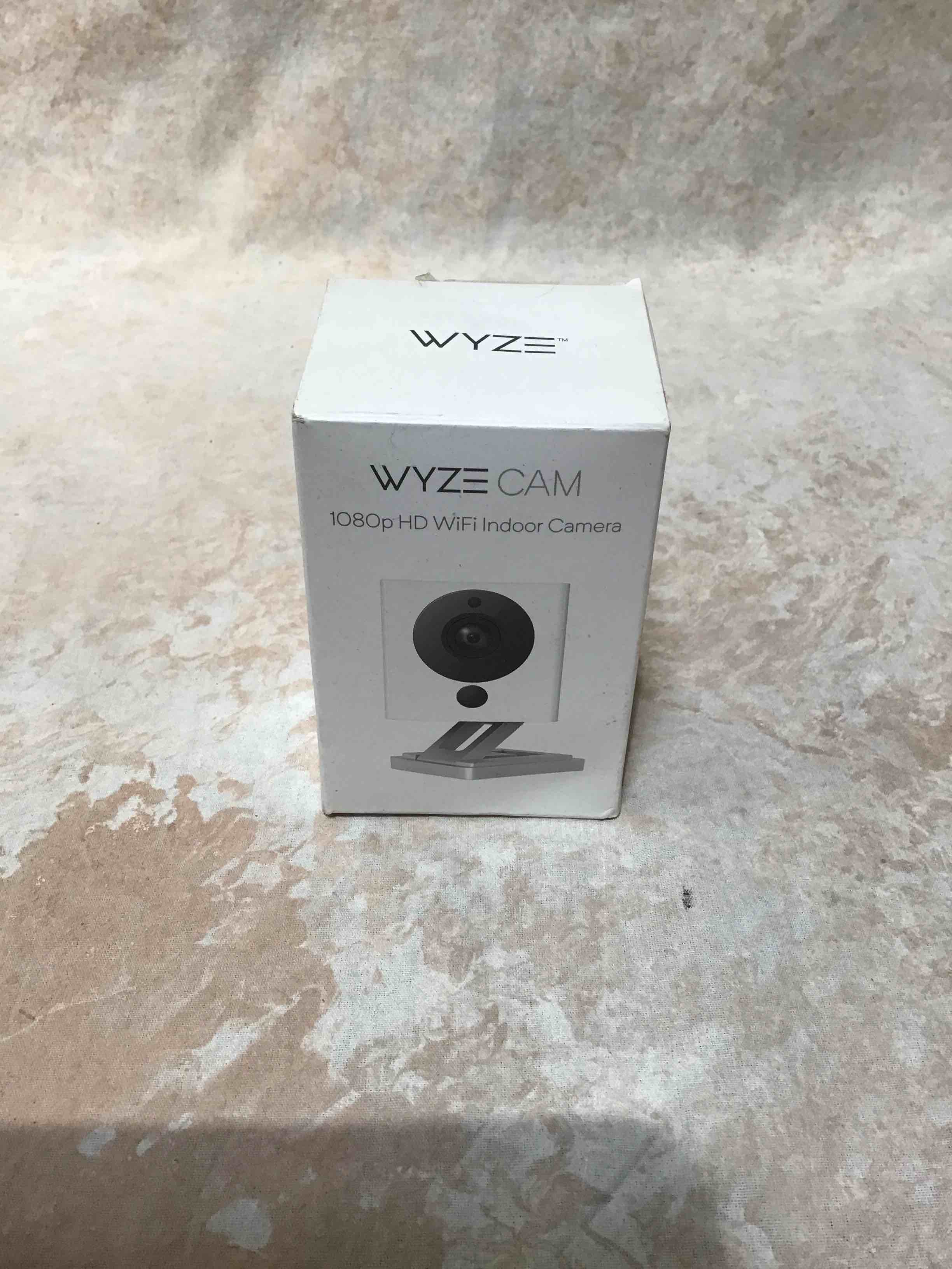 https://s3.amazonaws.com/lotting-images-prod/bidfta/RED3588989_1756228669881.jpeg