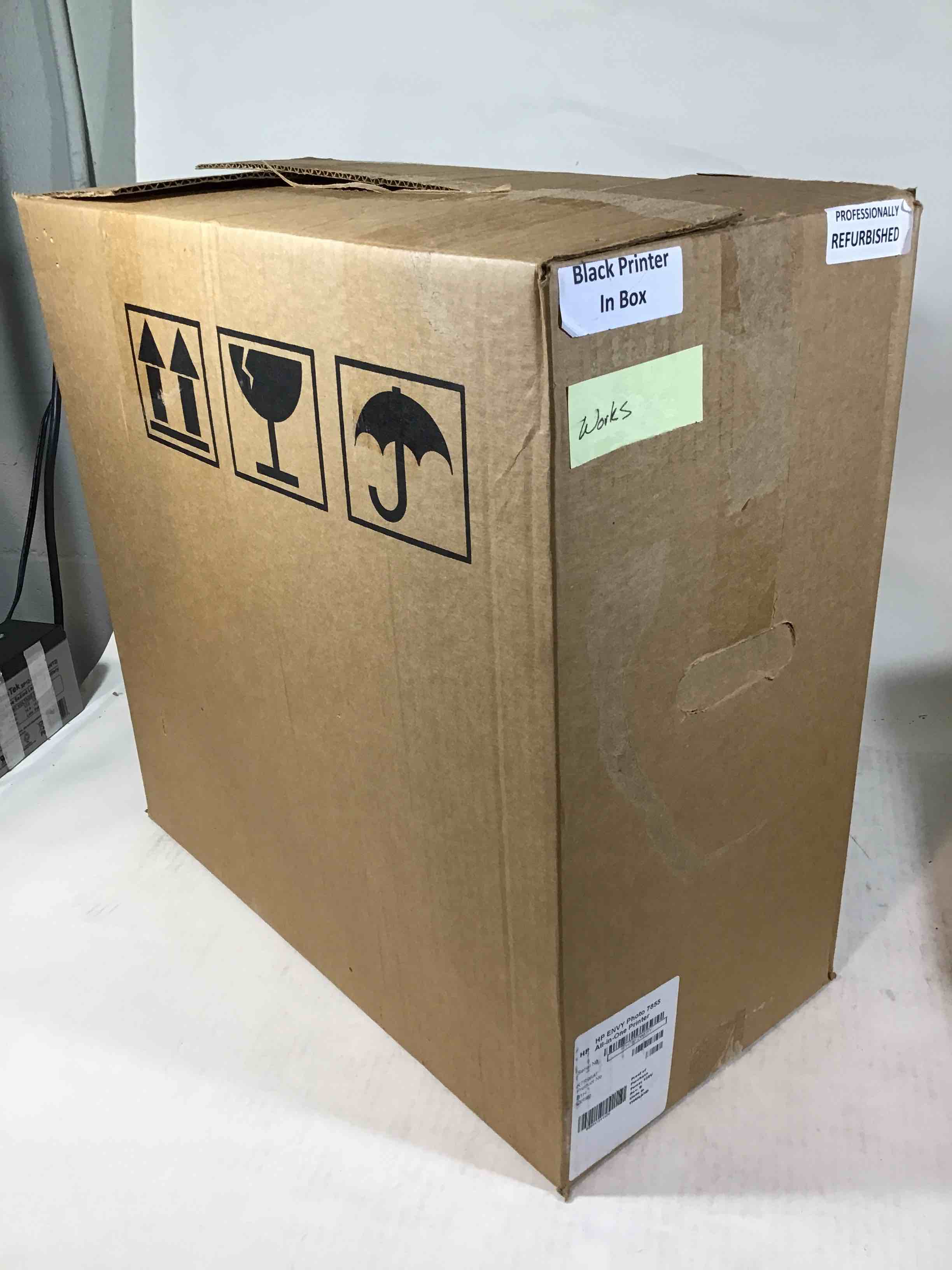 https://s3.amazonaws.com/lotting-images-prod/bidfta/RED3589045_1756240138963.jpeg